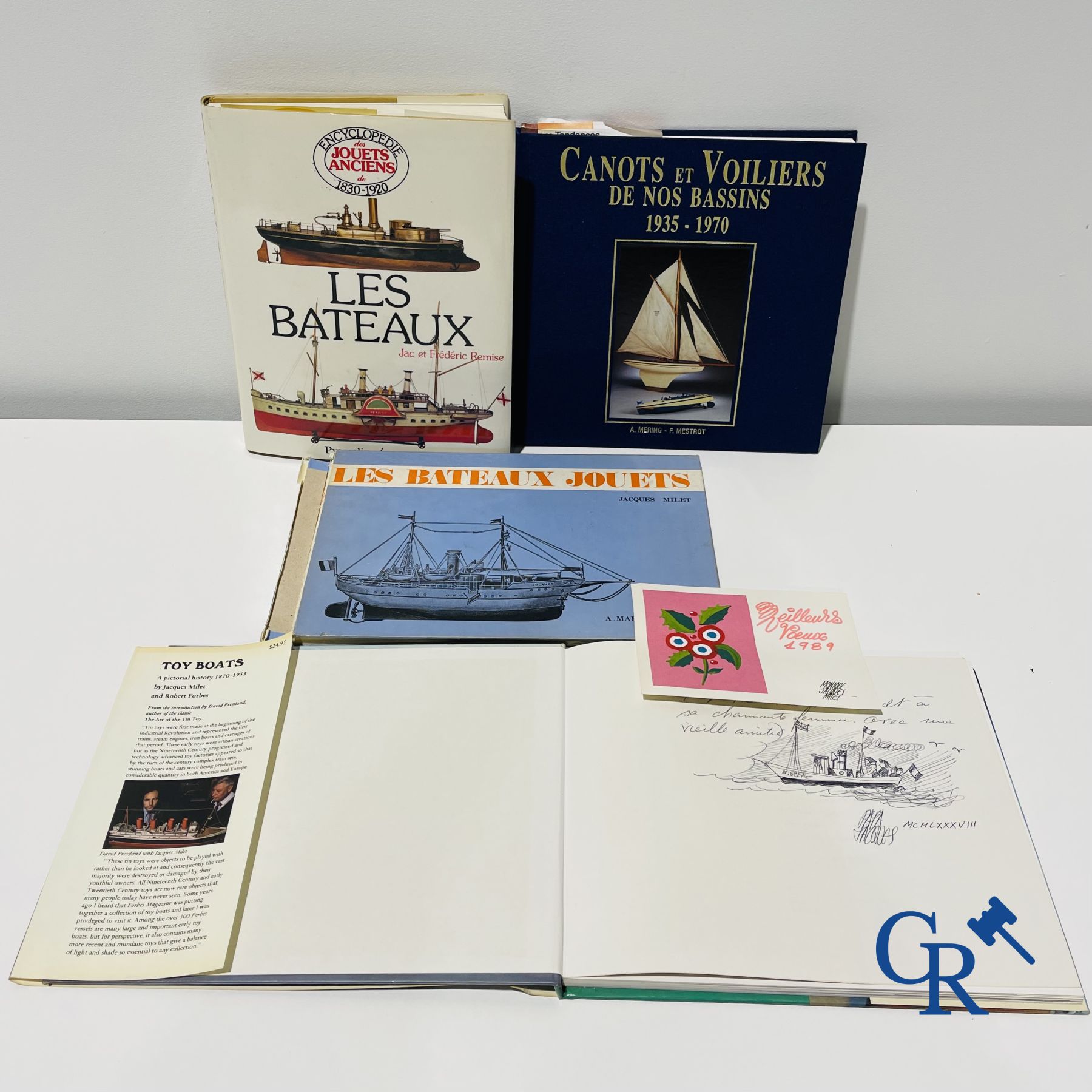 Jouets anciens : Jacques Milet. 4 livres sur les bateaux jouets et 2 dessins originaux de Jacques Milet.