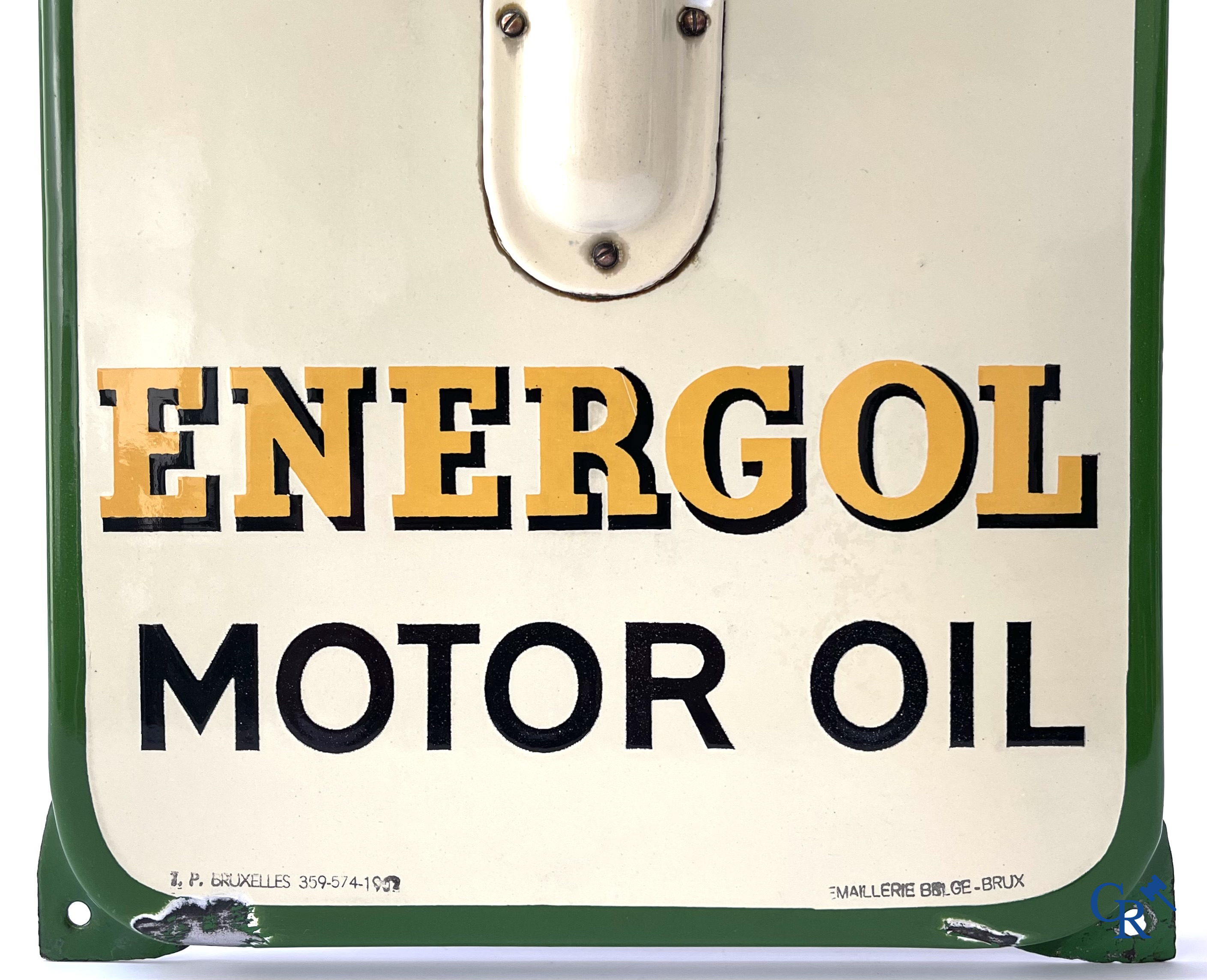 BP Motor Oil. Een emaille reclamebord met ingewerkte thermometer voor BP motorolie. Emaillerie Belge. 50'er jaren.