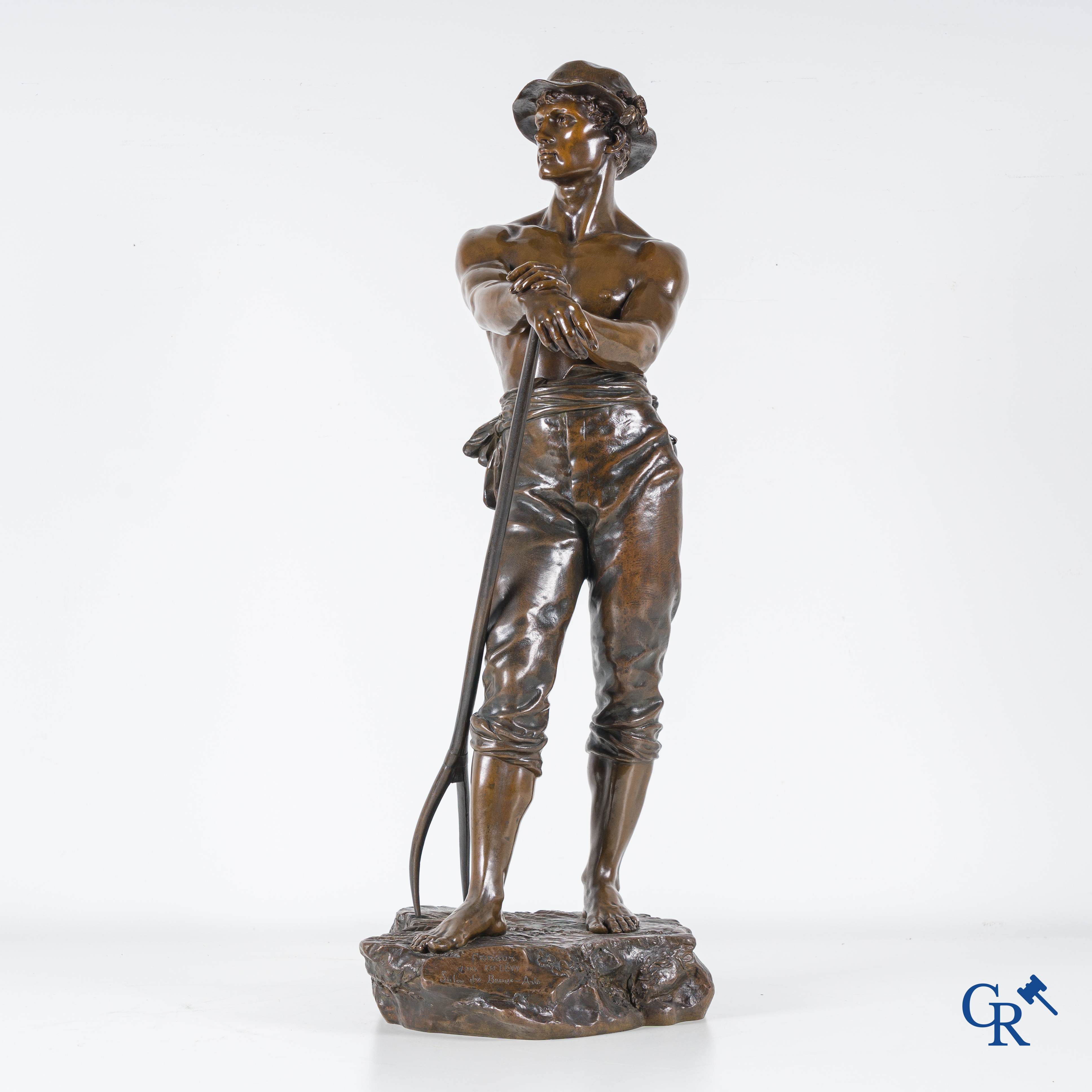 Charles Octave Levy (1840-1899) Faneur, Salon des Beaux-Arts. Bronze statue with brown patina. 19th century.