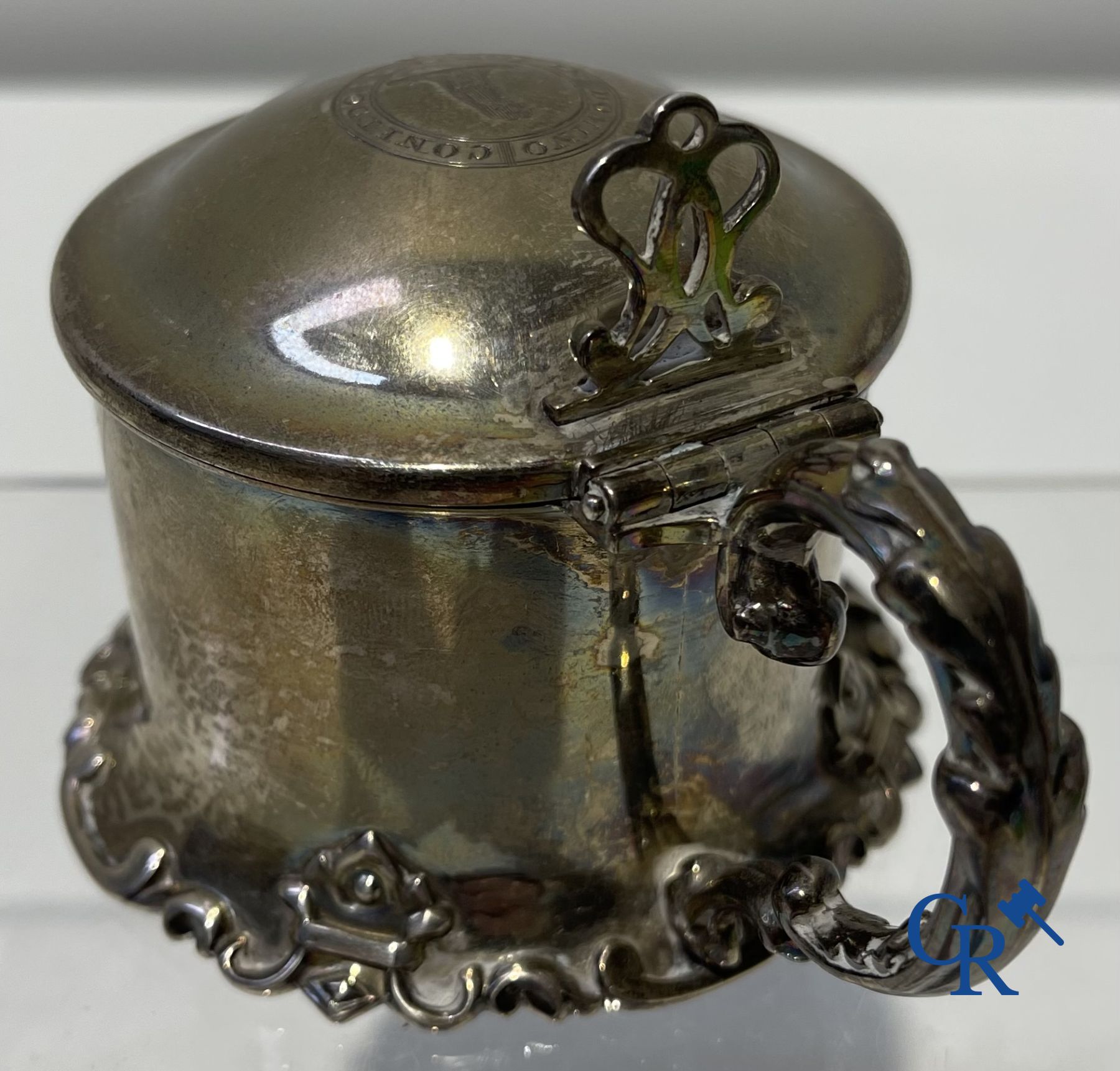 Silver: Interesting lot with antique English silver. (various hallmarks)<br />
18th-19th century.