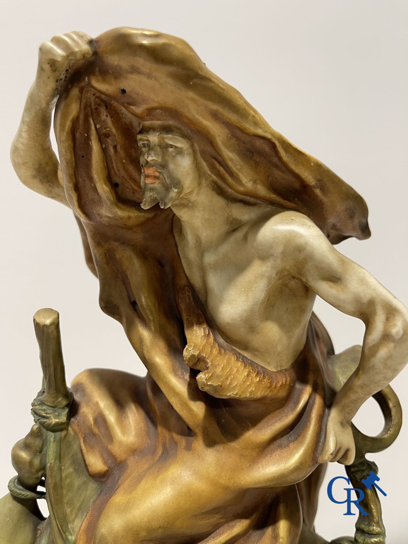 Amphora Bohemia : Scène orientale en porcelaine polychrome. Marqué.