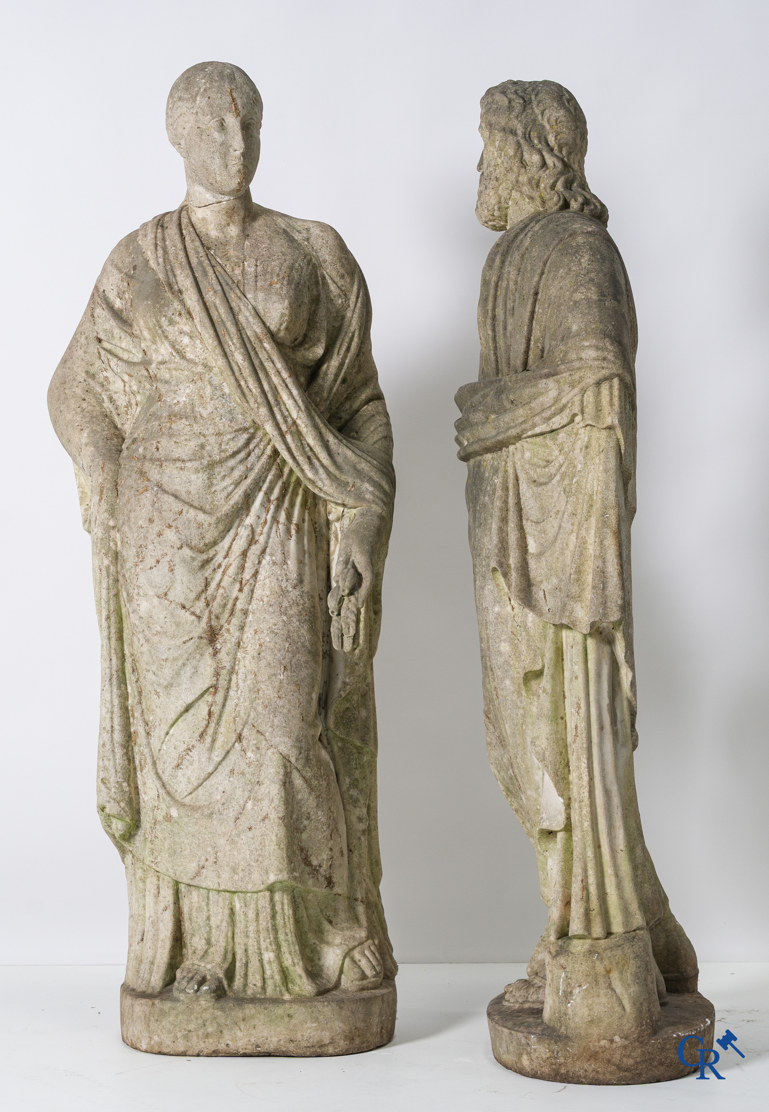 2 Imposante sculpturen in gebeeldhouwd marmer. De Romeinse godin Cerès en de Griekse god Asklepios. Circa 1700-1750.