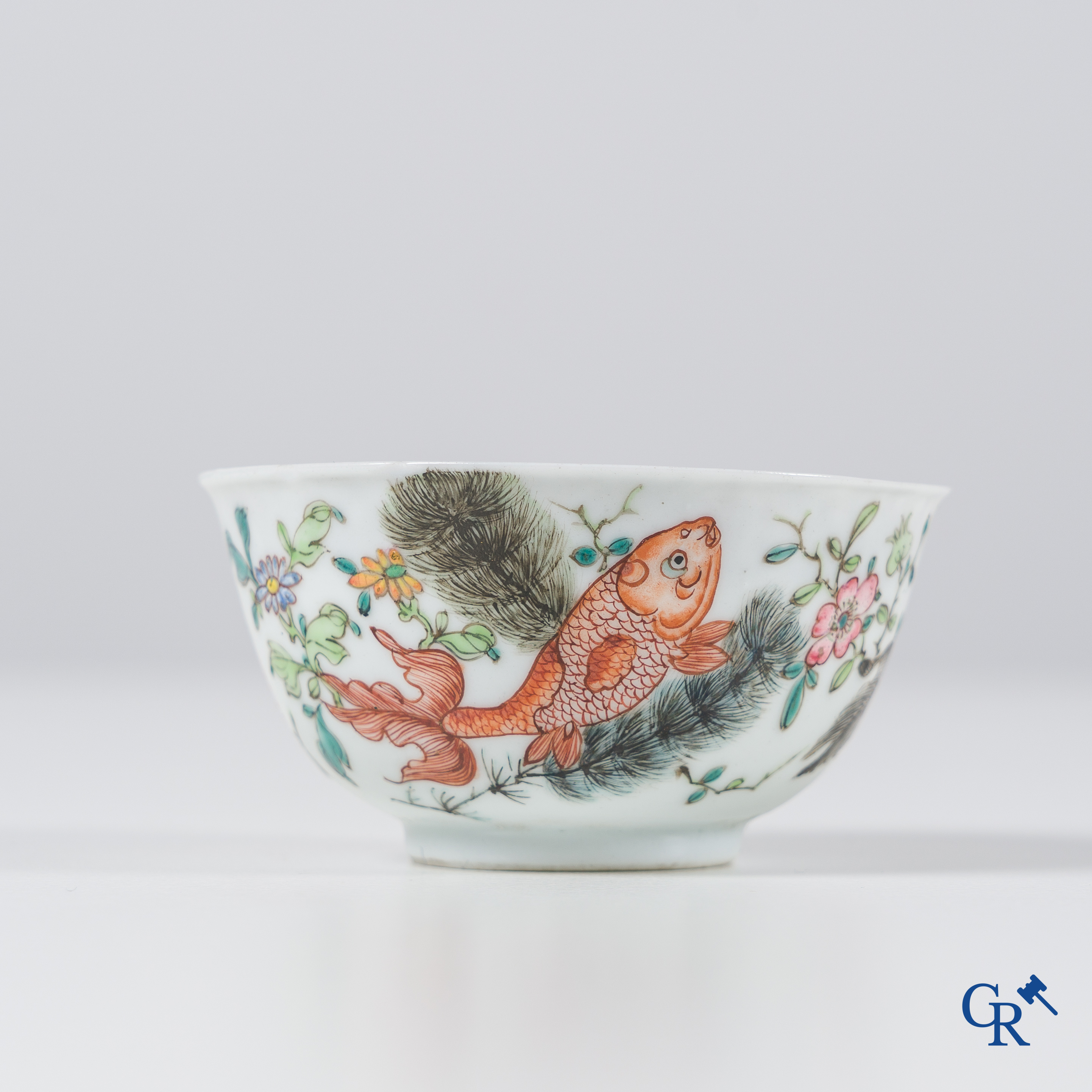 Aziatica: Chinees porselein met grisaille en famille rose decor, Compagnie des Indes. 18e eeuw.