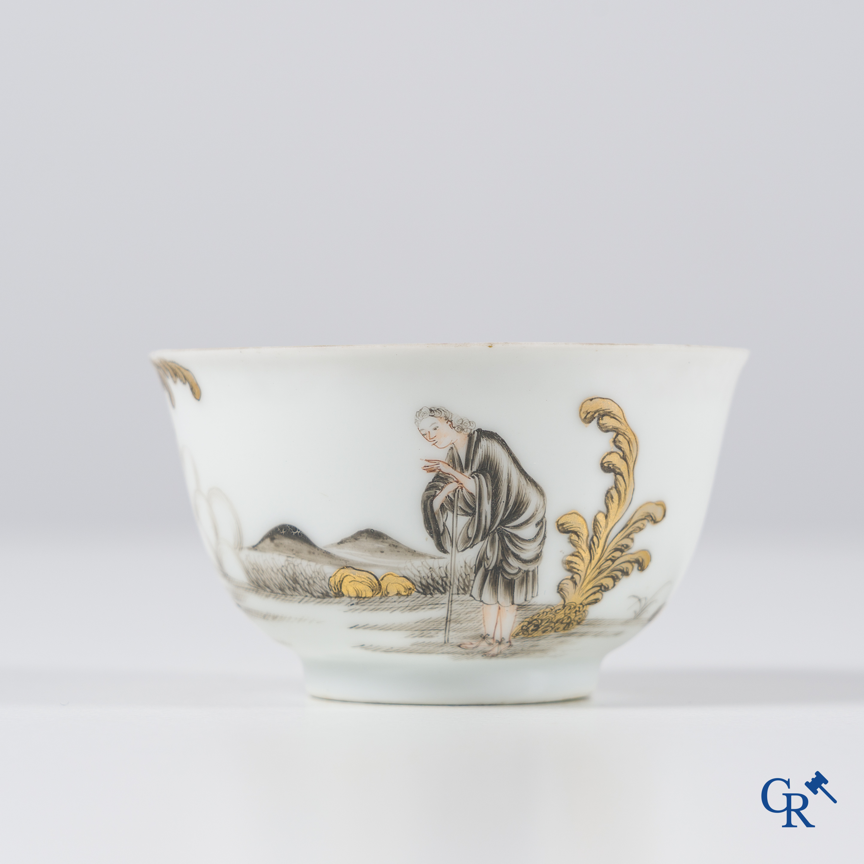 Aziatica: Chinees porselein met grisaille en famille rose decor, Compagnie des Indes. 18e eeuw.