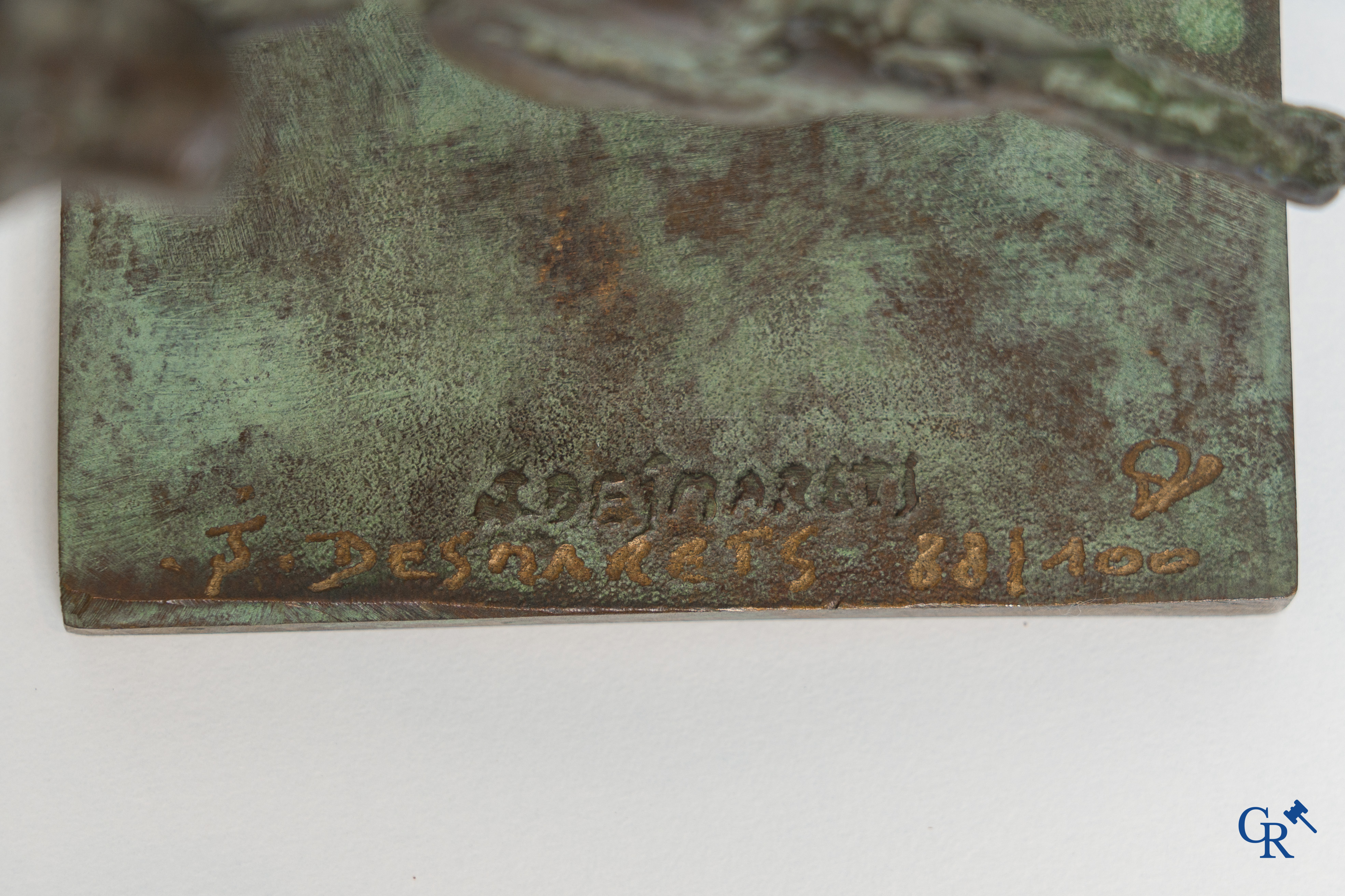 Jan Desmarets (*): Bronze sculpture numbered 88/100. Signed J. Desmarets.