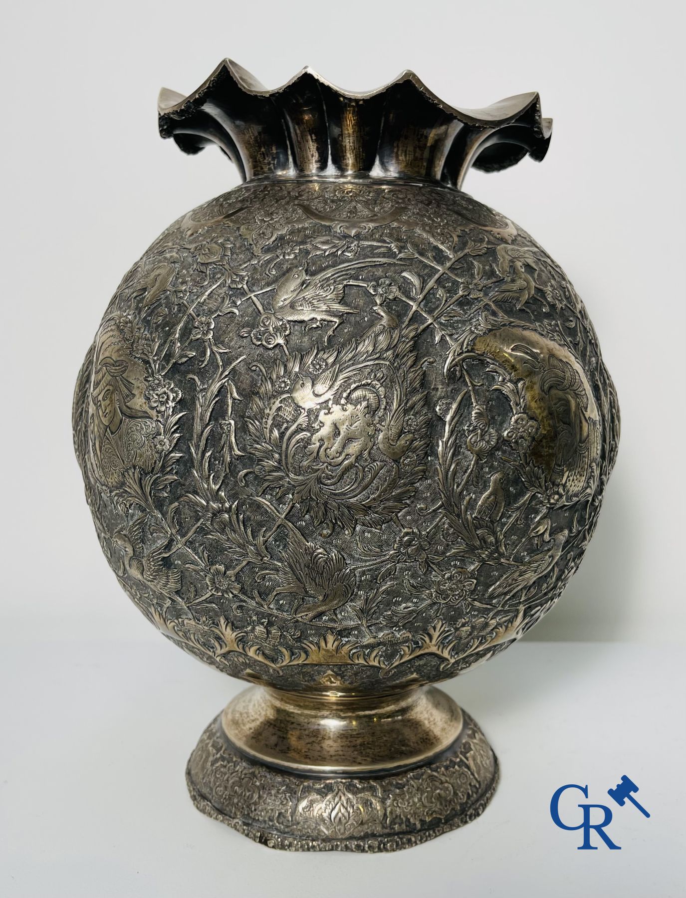 Silver: Vase in silver (Iran?) with a fine decor of birds, forest animals and characters.