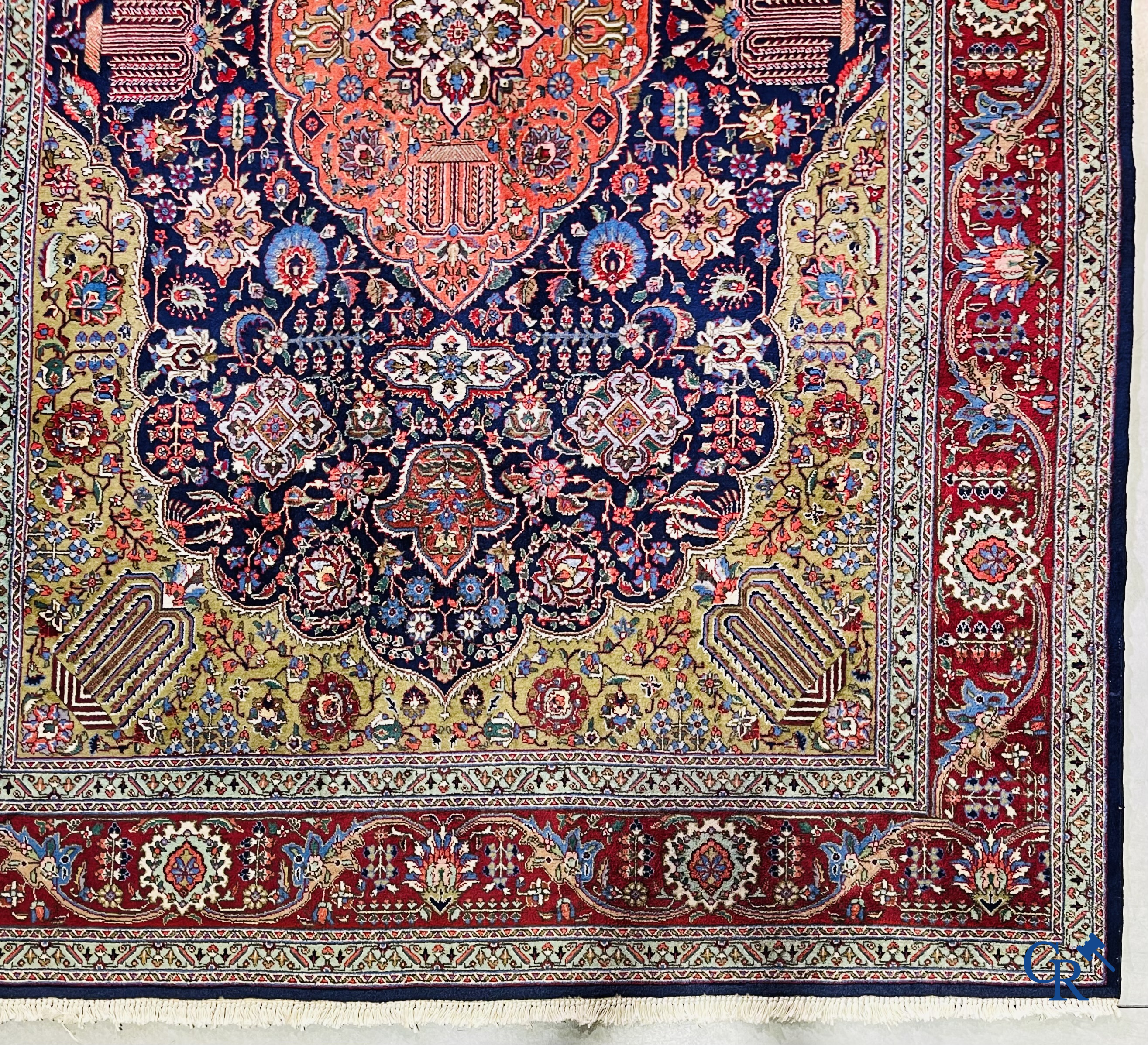 Tapis d'Orient: Tabriz Iran, tapis perse. Grand tapis noué à la main.