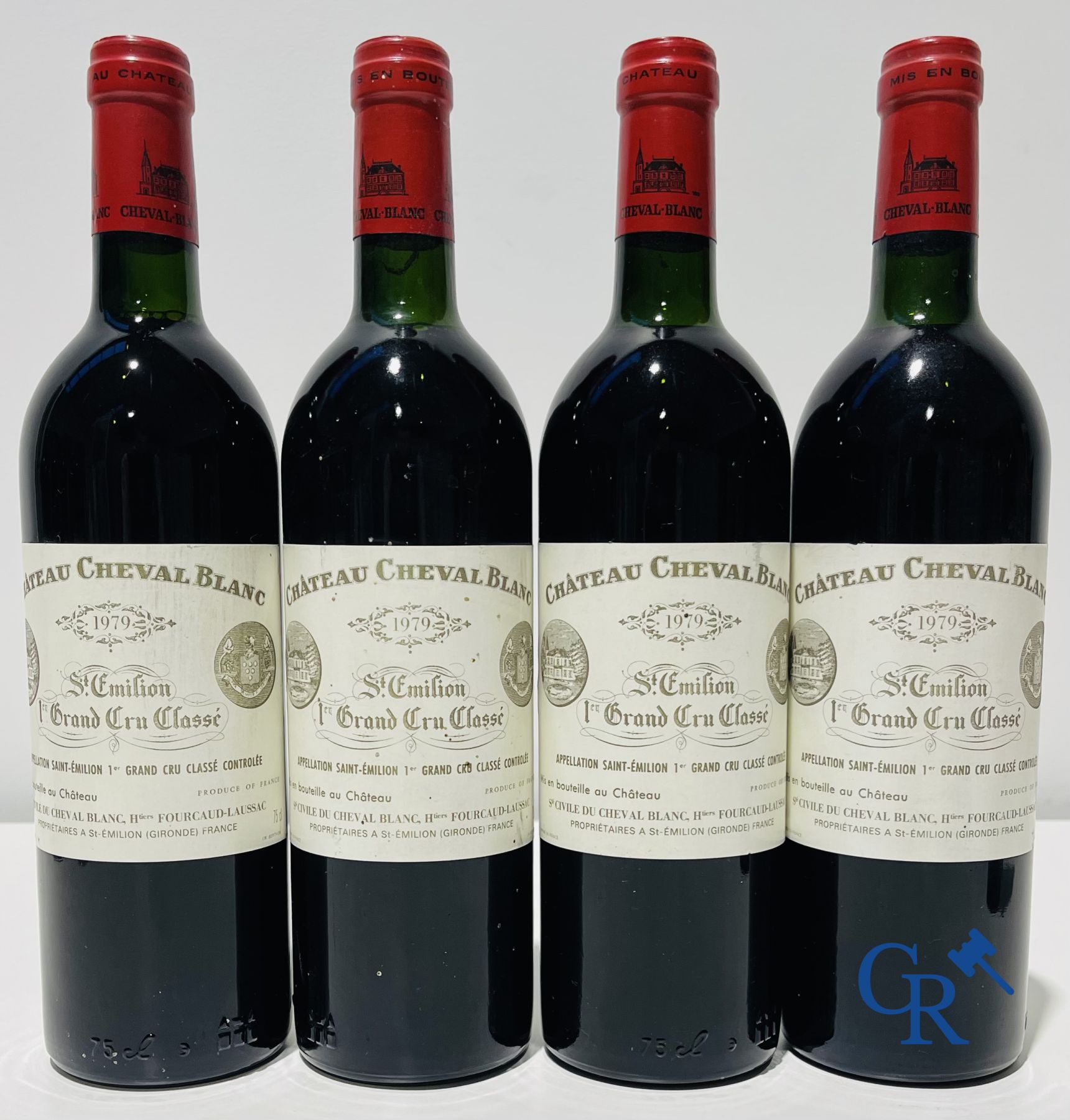 Vins: Saint-Emilion. Château Cheval Blanc. 1979. 1er Grand Cru Classé.