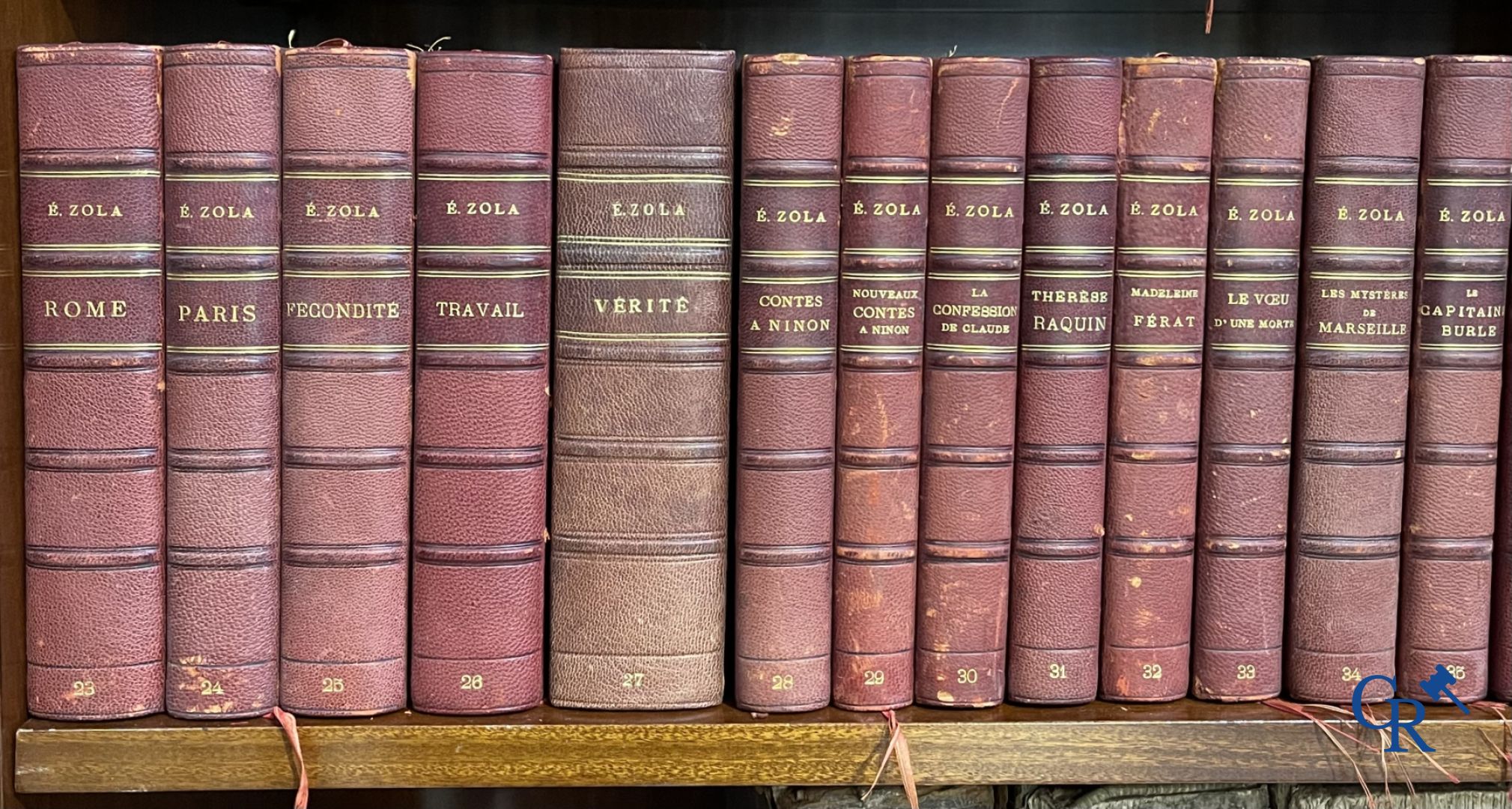 Books: Emile Zola, collection of works edition, Eugène Fasquelle. 47 volumes.