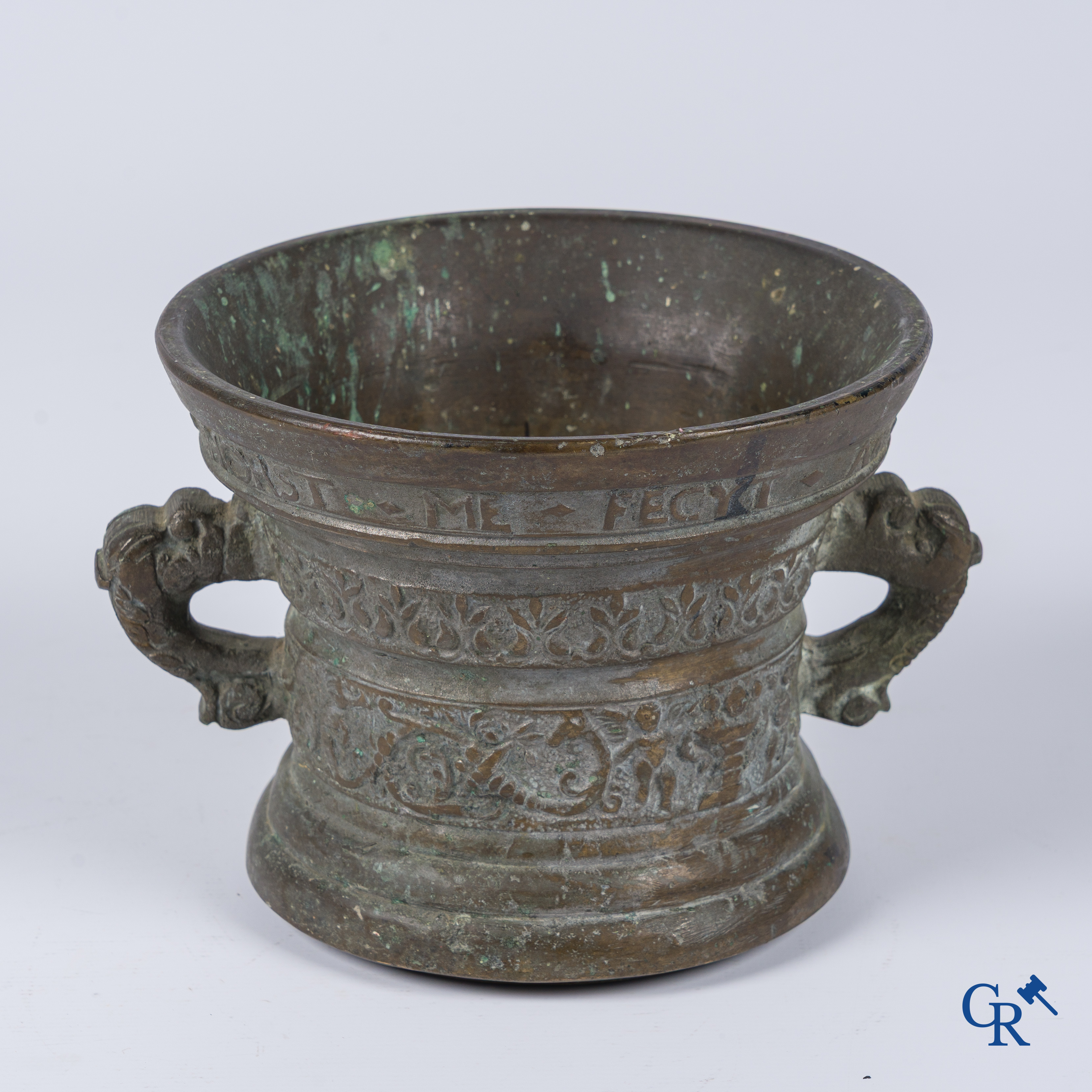 Een bronzen vijzel met opschrift Henryck-ter-Horst-ME-Fecyt-Ao 1638. 17e eeuw.