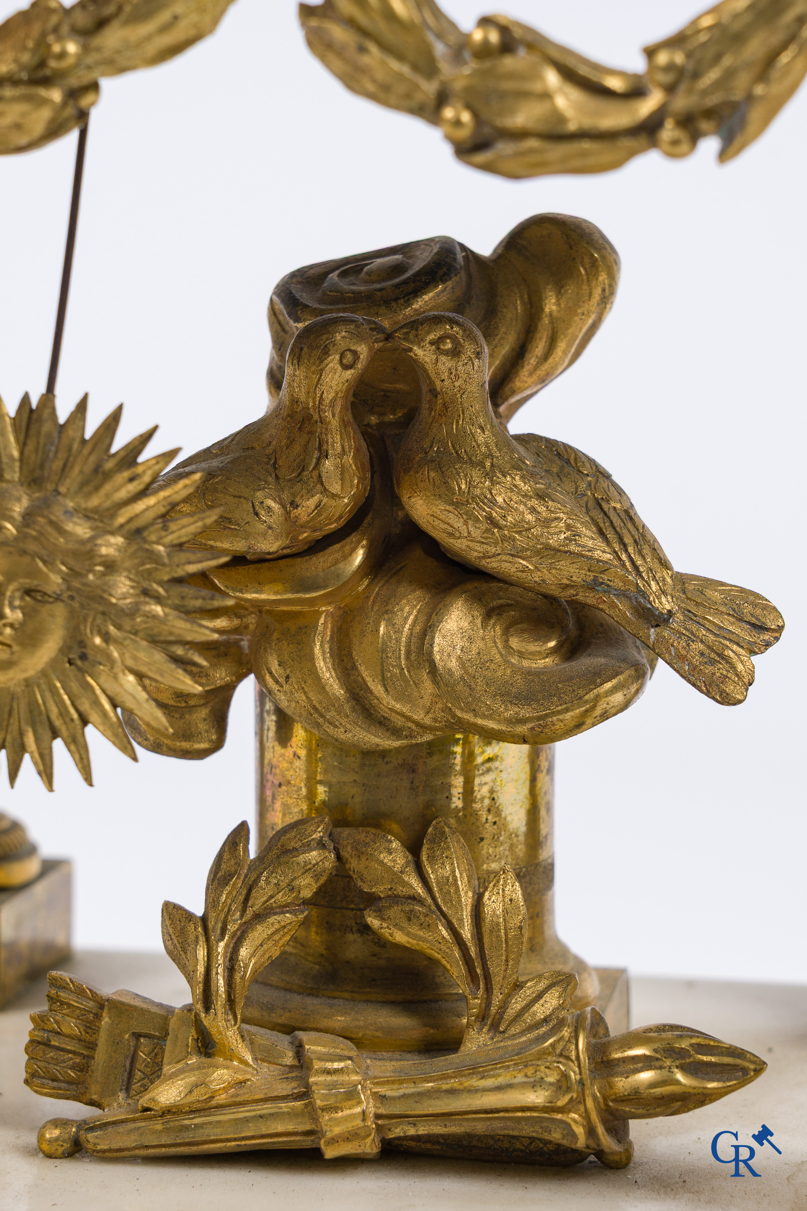 Jean-Antoine Lépine (1720-1814) Horloger du Roi à Paris. Pendule portique "Au temple de l'amour". LXVI-tijdperk.