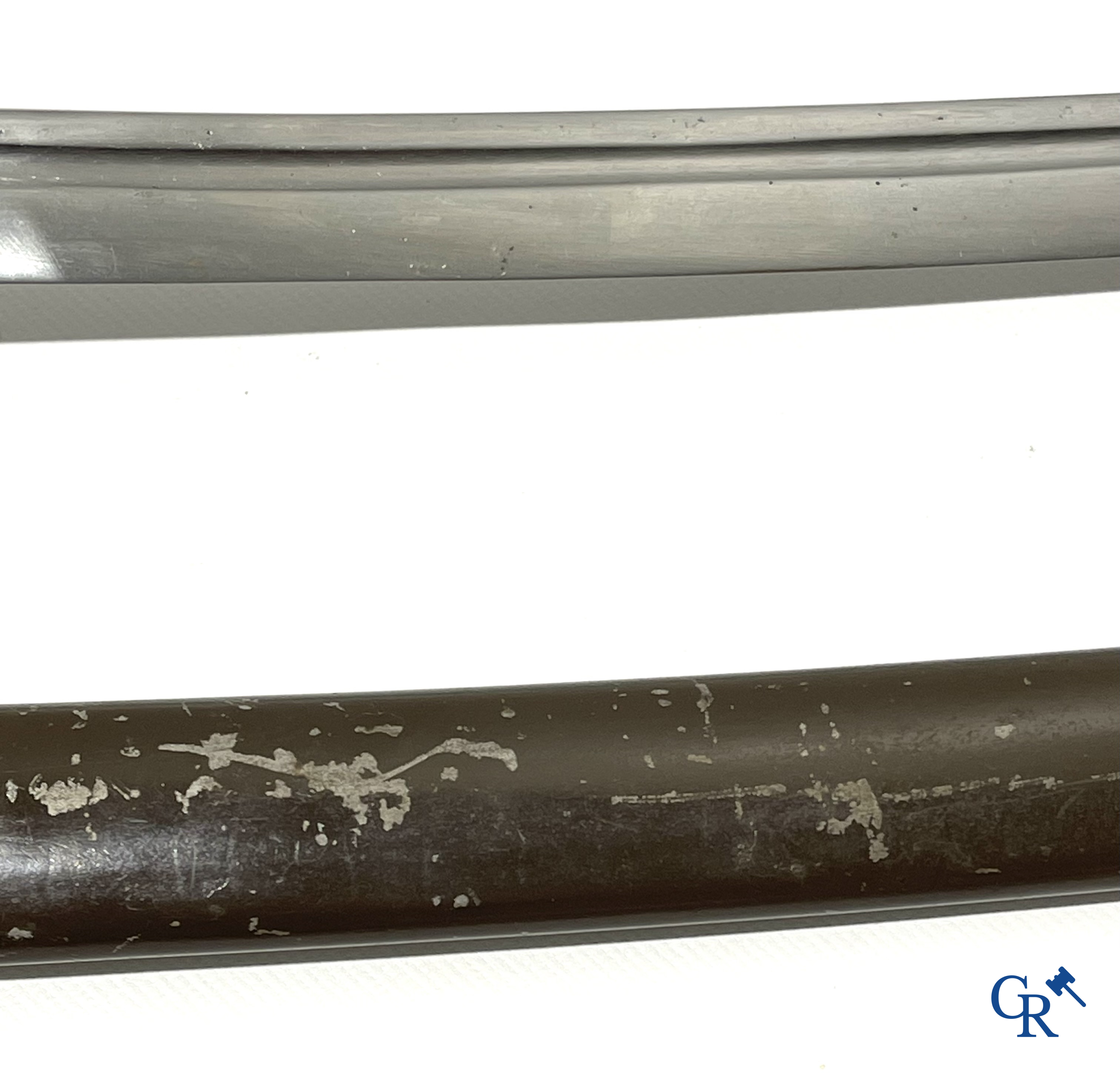 Japans militair Katana Samoerai zwaard met gelakte schede. Genummerd 36148.