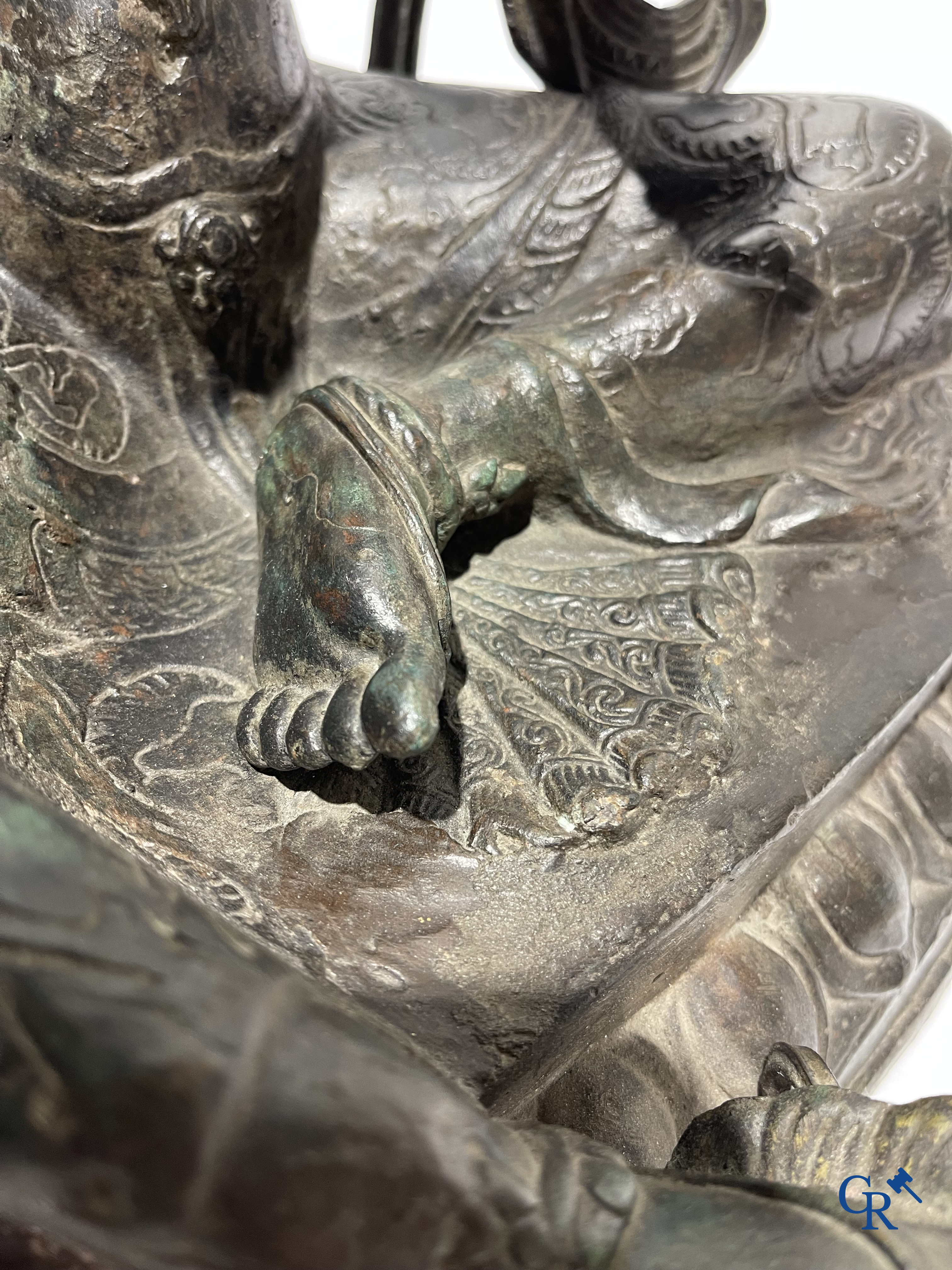 Aziatica, Een bronzen voorstelling van Syamatara. Resten van vergulding. Tibet, 19e eeuw.