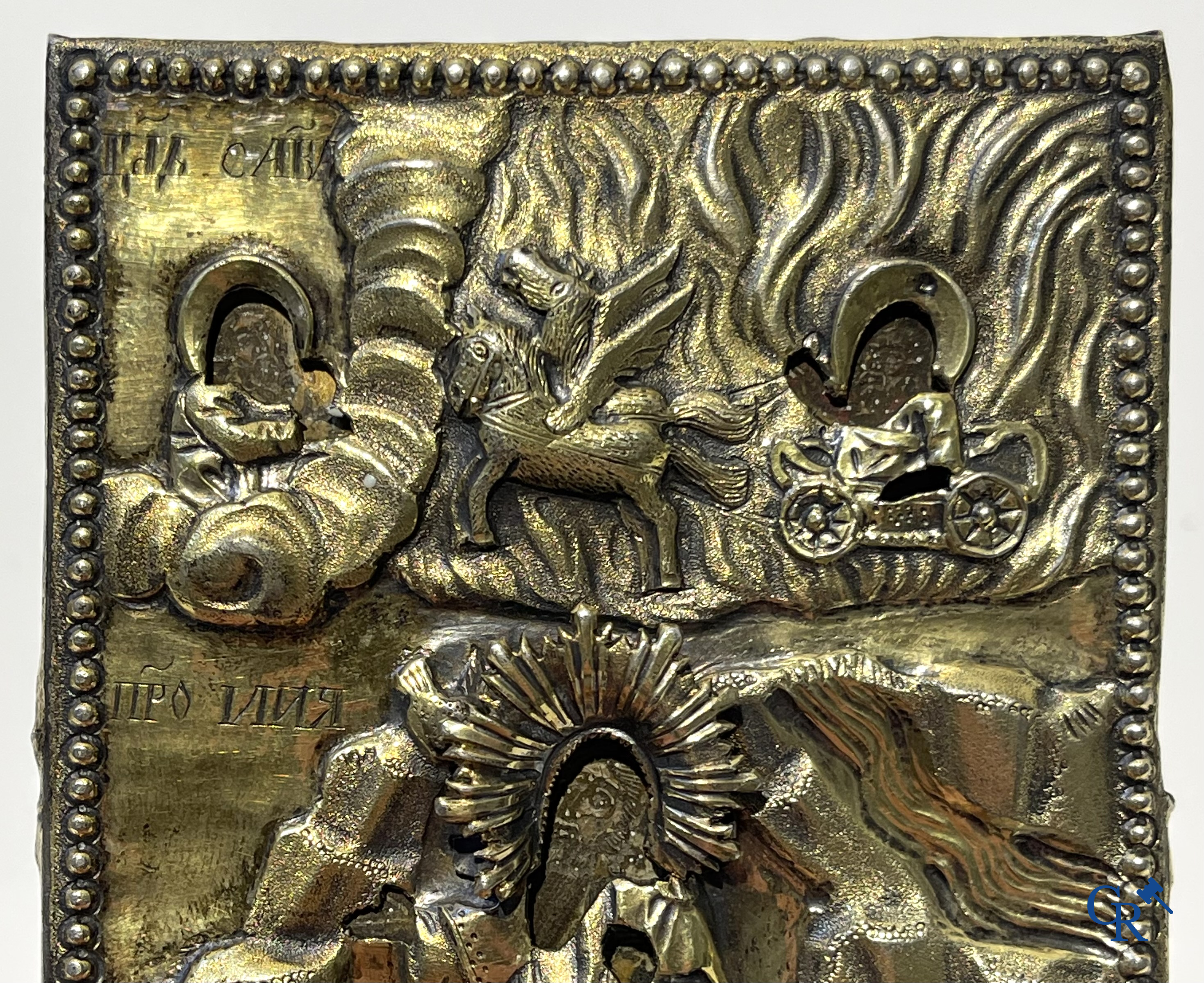 Russisch werk. 2 iconen met zilver oklad. Kleinste icoon gedateerd 1823 en zilvergehalte 875°/00, 84 zolotniks.