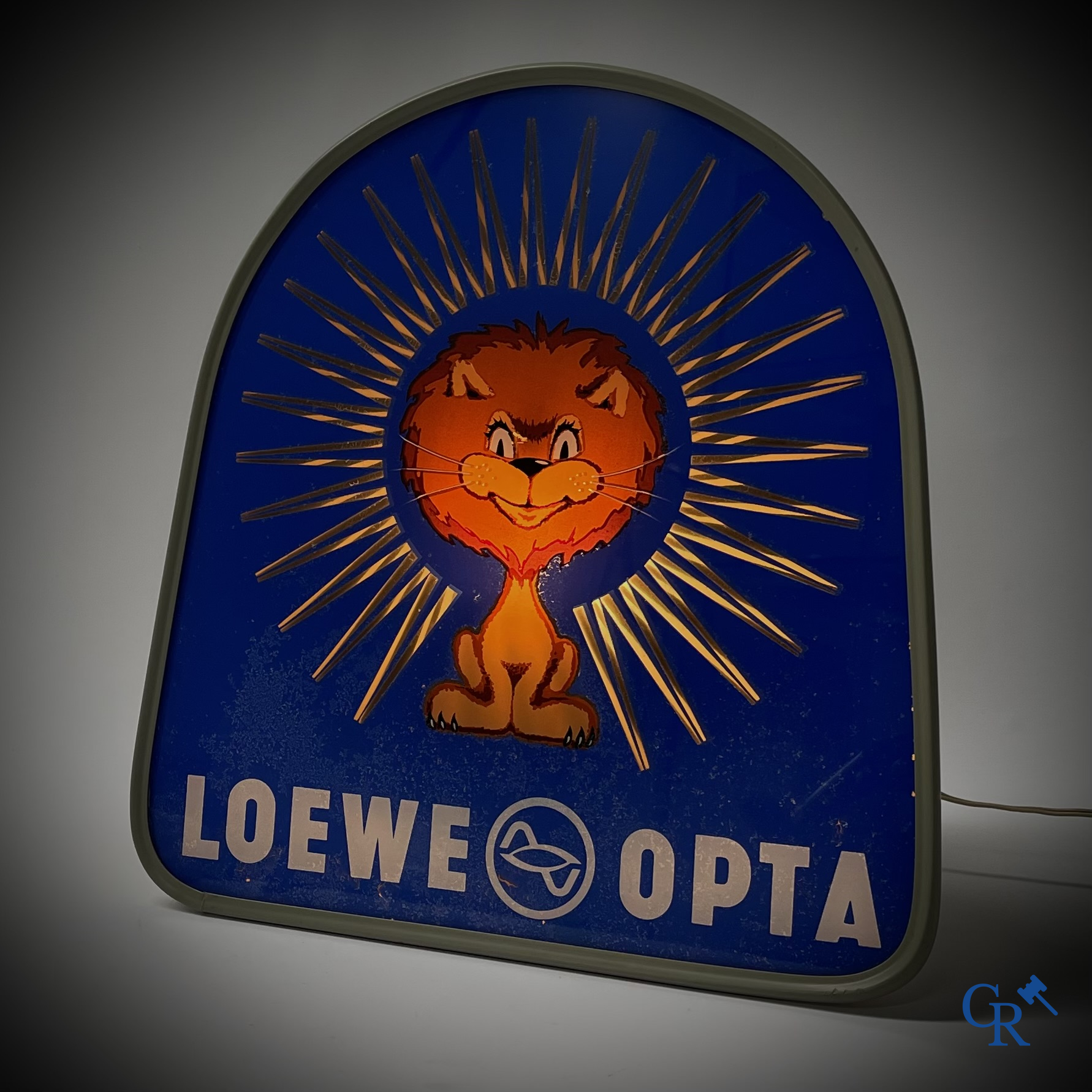 Loewe Opta, publiciteits lichtreclame voor radio's van Loewe Opta. 50'er-60'er jaren.