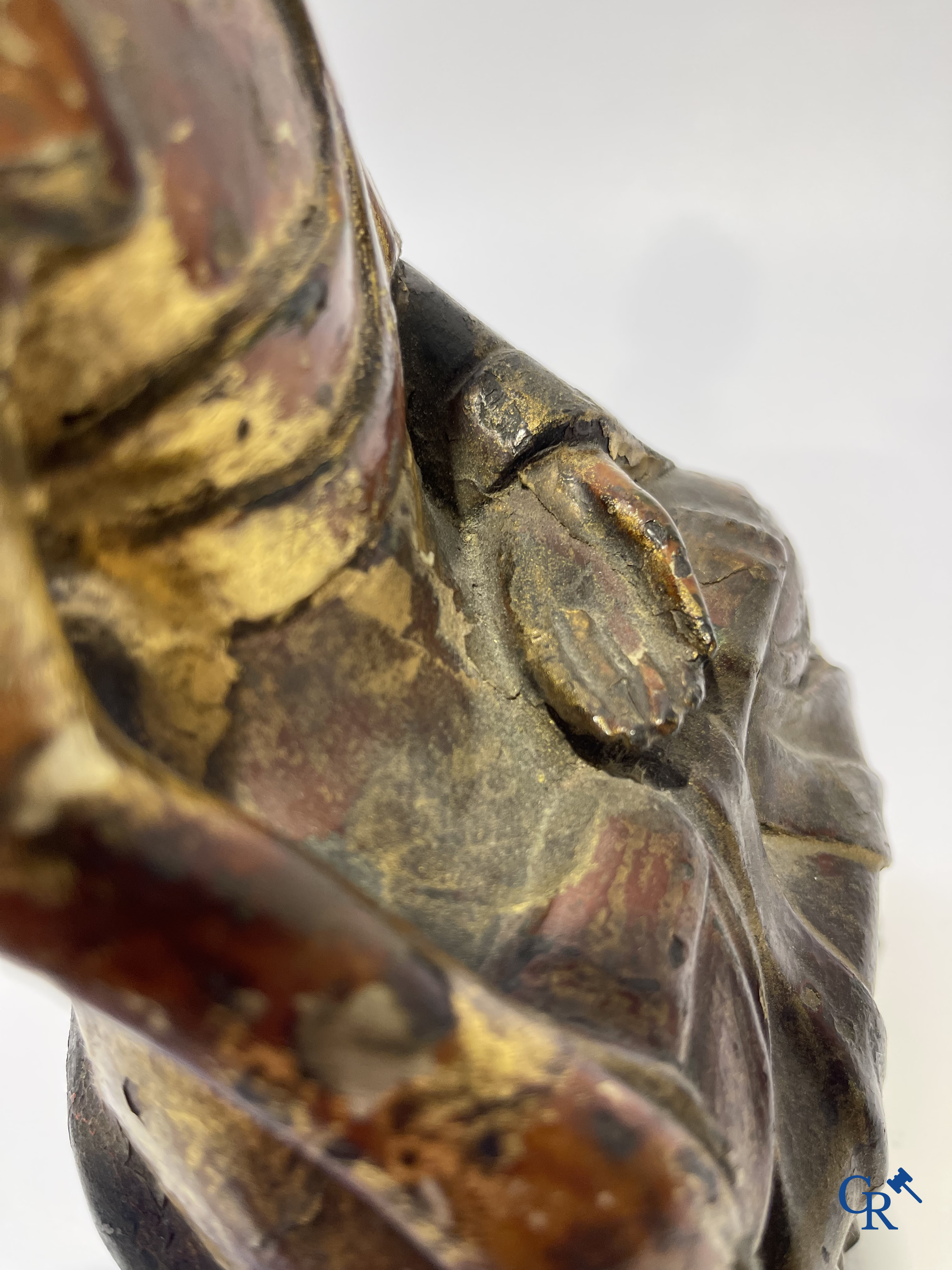 Aziatica, Een Sino-Tibetaanse vergulde bronzen Boeddha. 17e-18e eeuw.