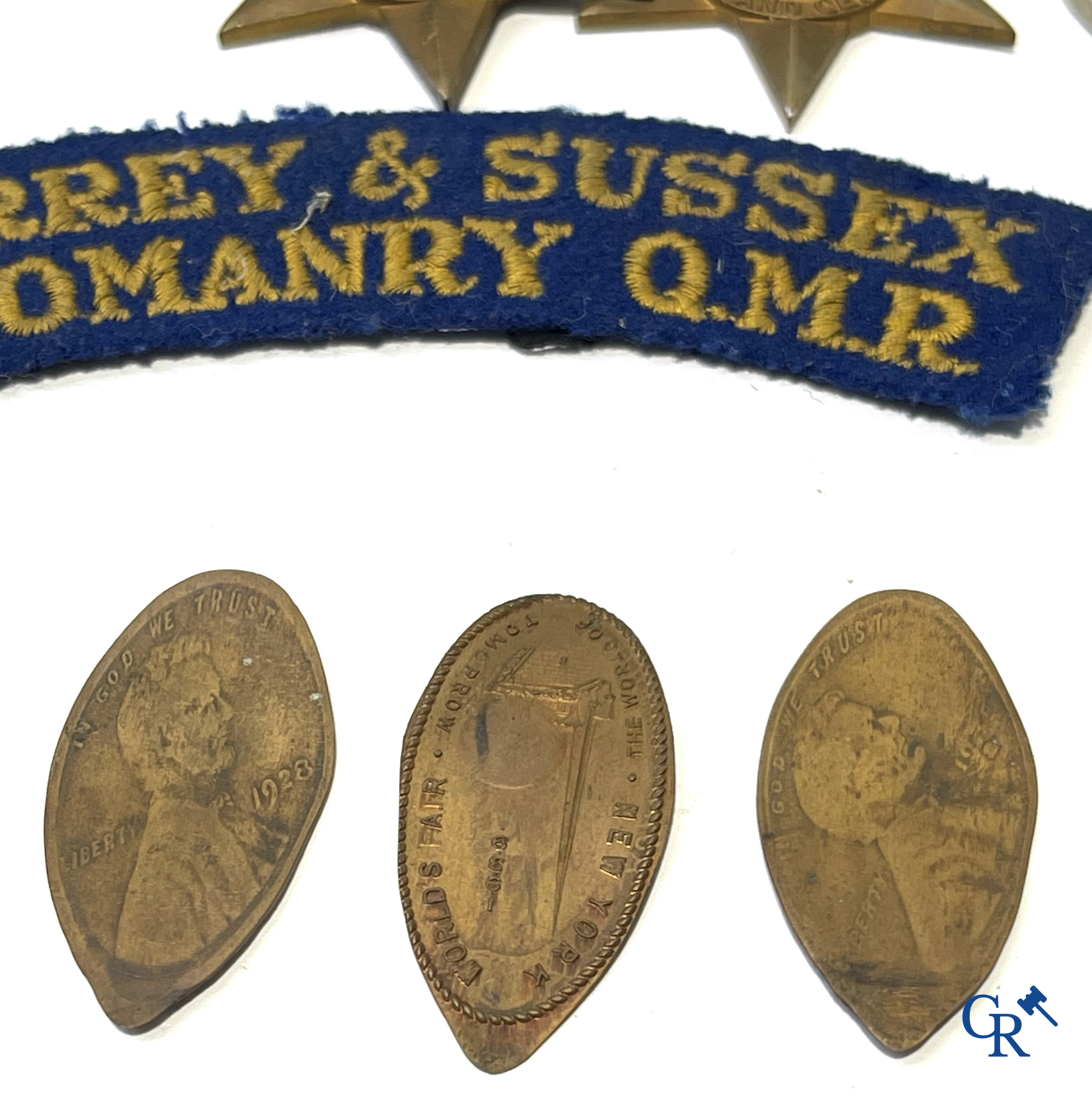 Interessant lot met medailles, eretekens en militaria.