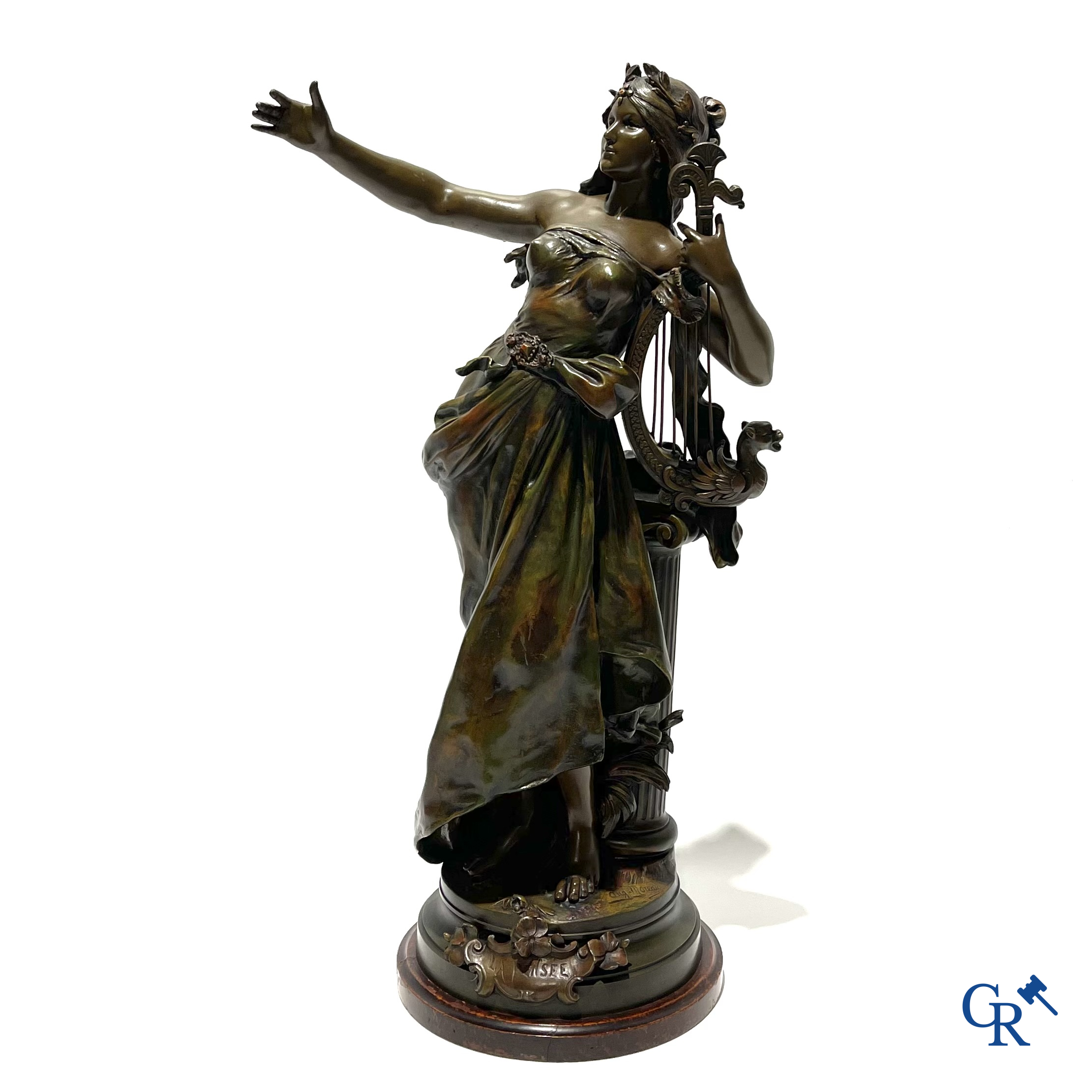 Auguste Moreau. La Pensée. Groot beeld in gepolychromeerd kunstbrons. Circa 1900.