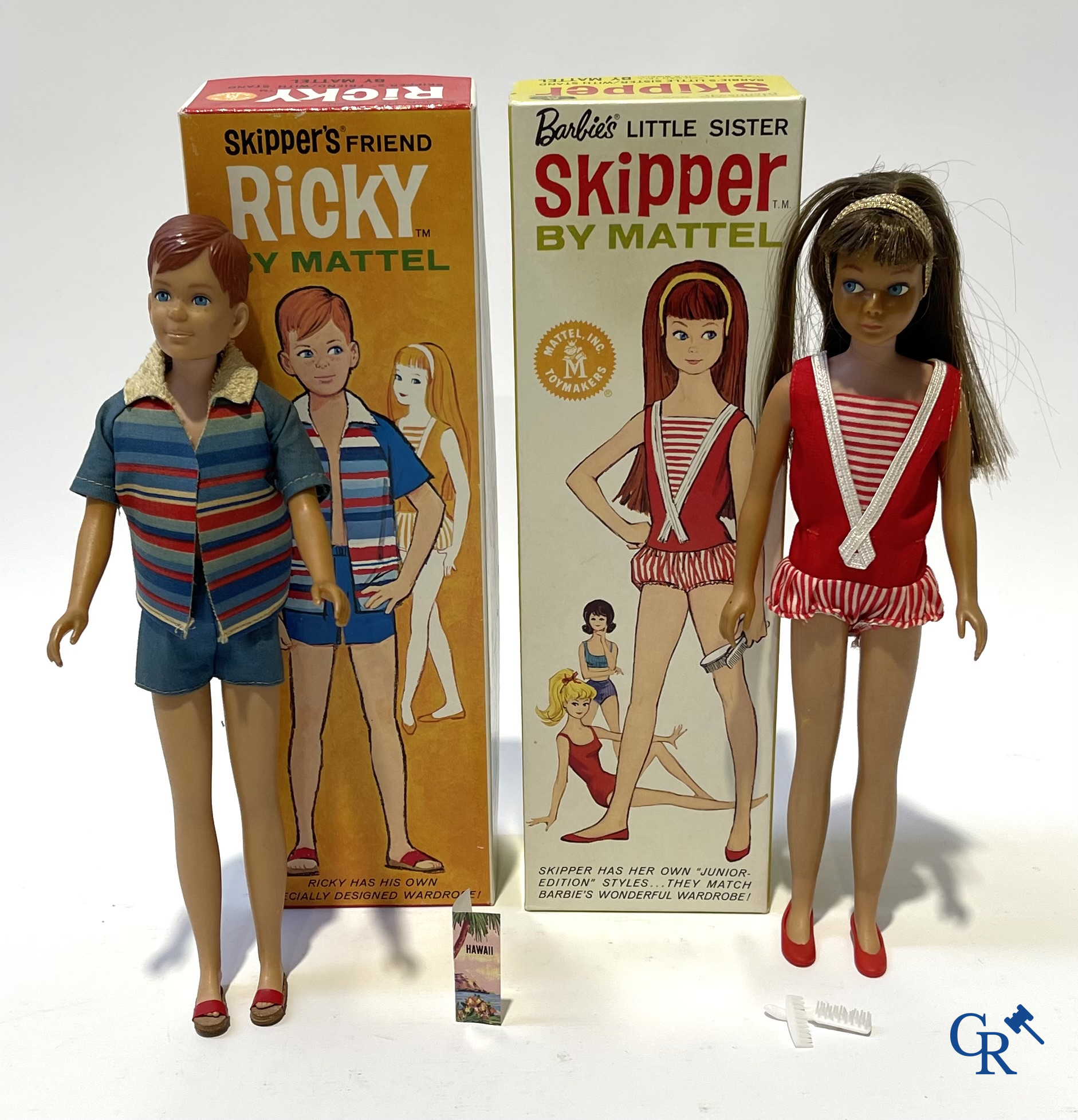 Oud Speelgoed. Mattel, een groot lot poppen en attributen. Barbie, Ricky, Skipper, Ken enz. Jaren '60 en later.