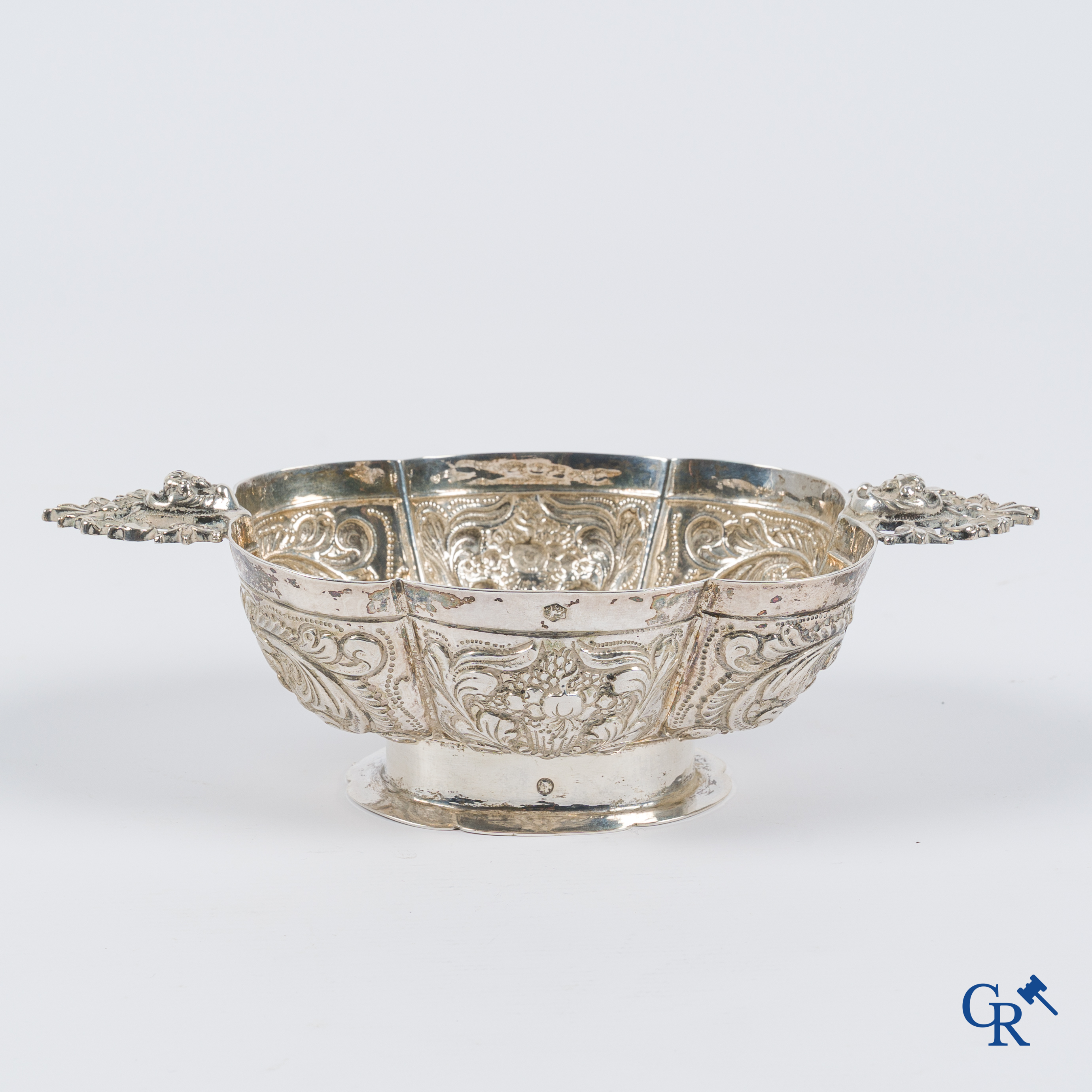 Zilveren brandewijnkom. Keurmerken. Holland, 19e eeuw.