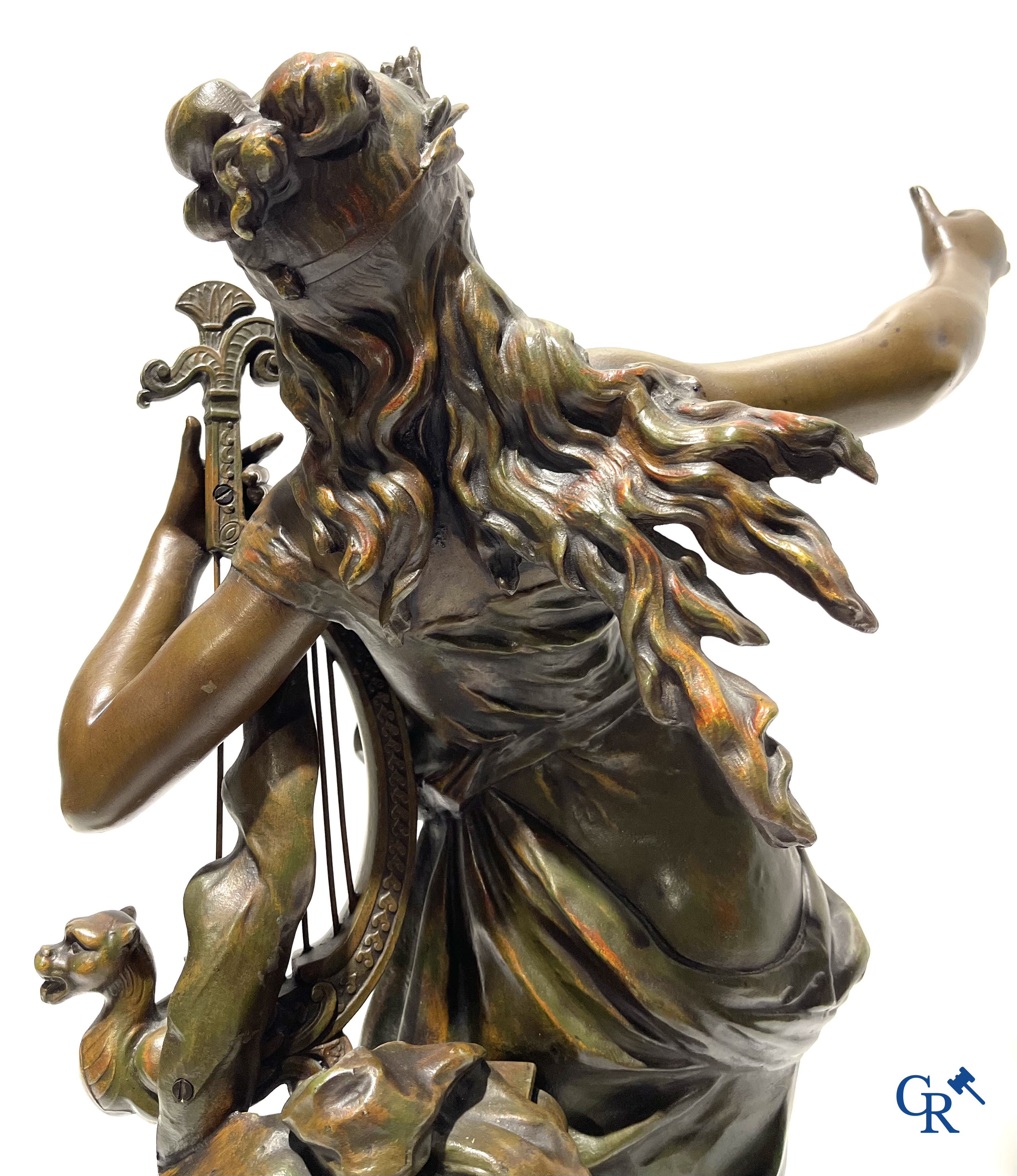 Auguste Moreau. La Pensée. Groot beeld in gepolychromeerd kunstbrons. Circa 1900.