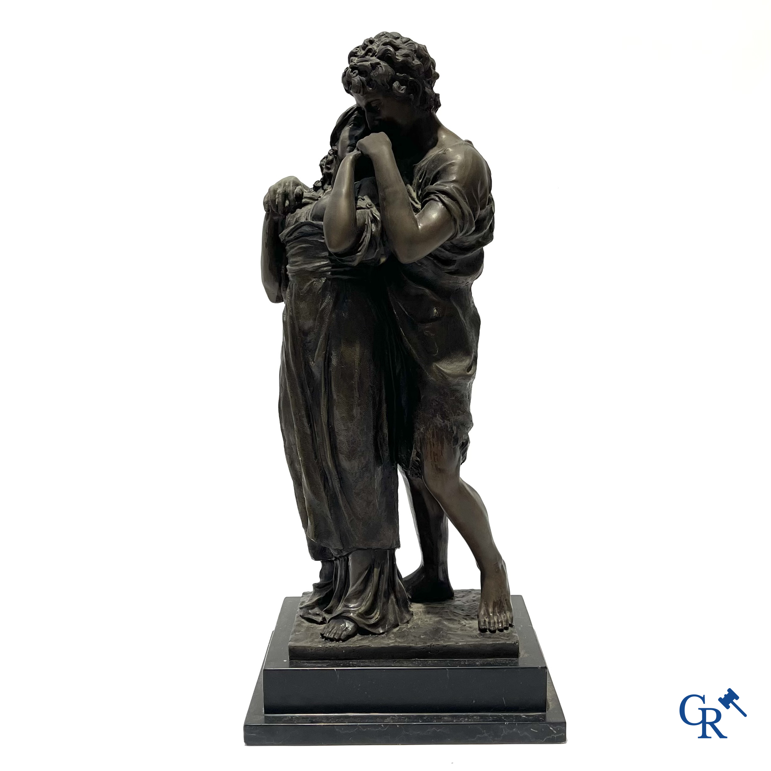 Groot bronzen beeld op marmer sokkel. Romantisch koppel. Bronze garanti. JB Paris. Postuum.