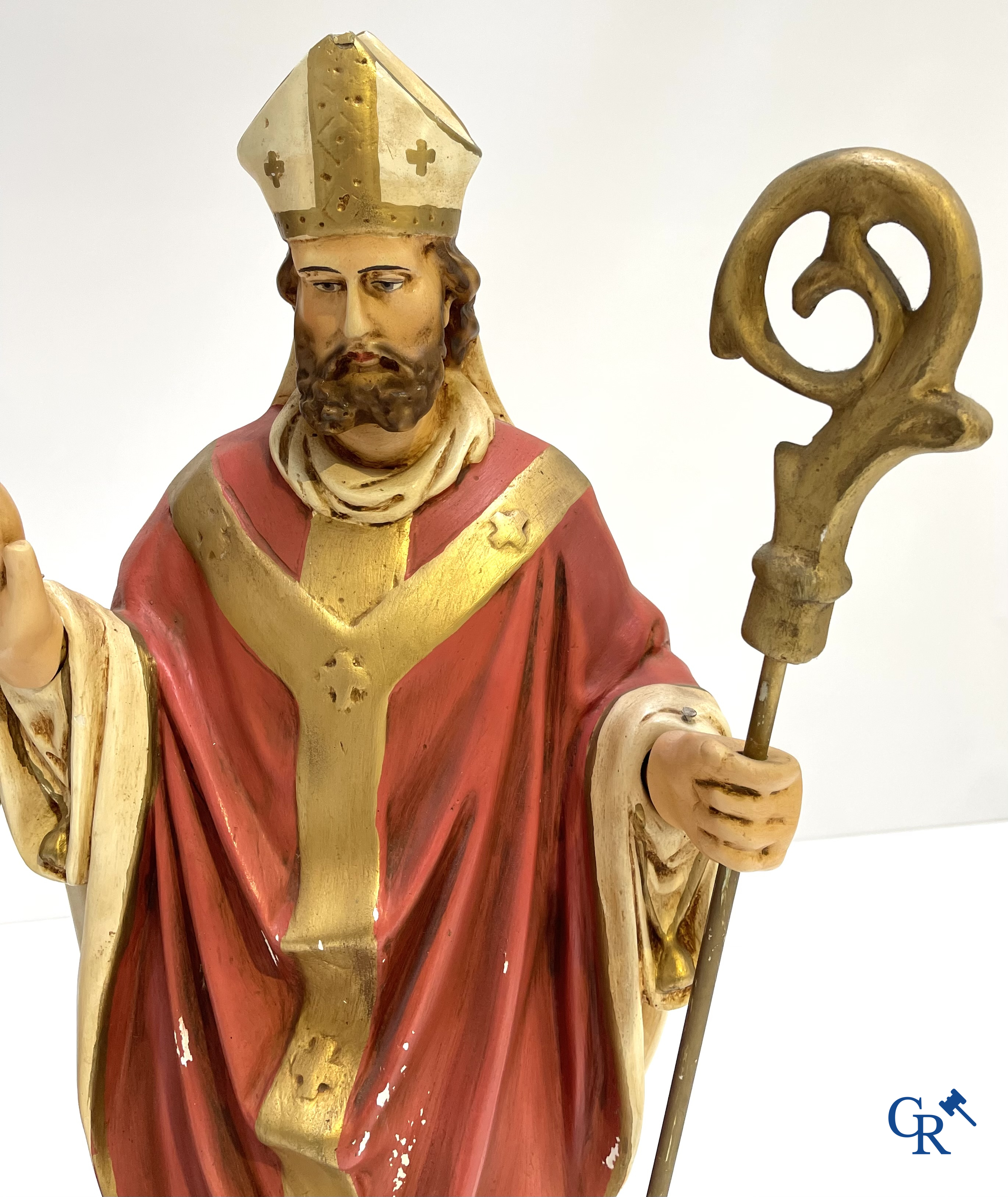 Religieuze objecten. 4 plaaster heiligbeelden. St. Judas, getroonde Christus, Nicolaas van Myra, Jezus van Praag.