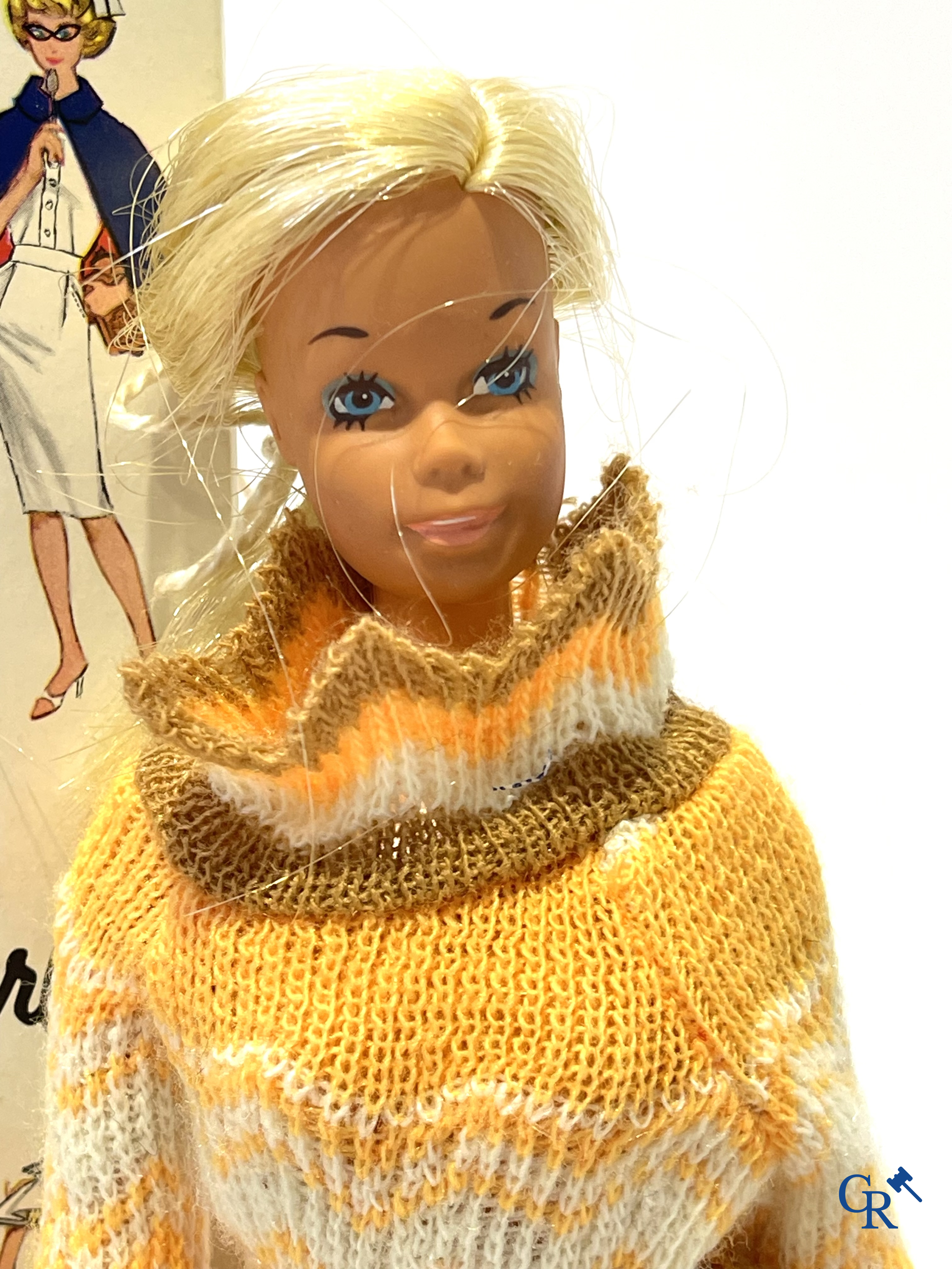 Oud Speelgoed. Mattel, een groot lot poppen en attributen. Barbie, Ricky, Skipper, Ken enz. Jaren '60 en later.