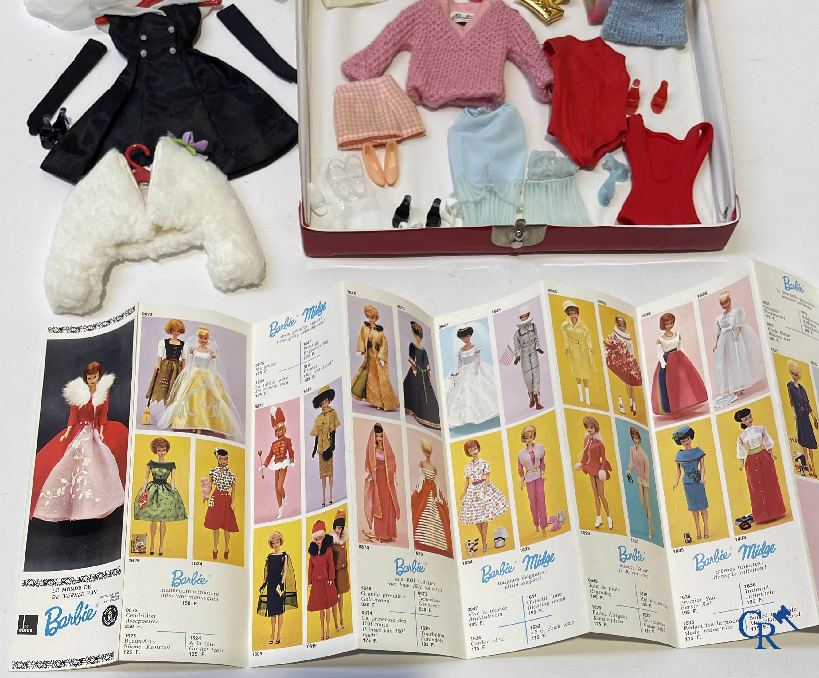 Oud Speelgoed. Mattel, een groot lot poppen en attributen. Barbie, Ricky, Skipper, Ken enz. Jaren '60 en later.