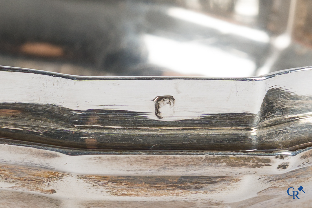 Tétard frères. Mooi 4-delig koffie- en theeservies in zilver 1ste gehalte. Keurmerk, grote garantie en meestermerk.