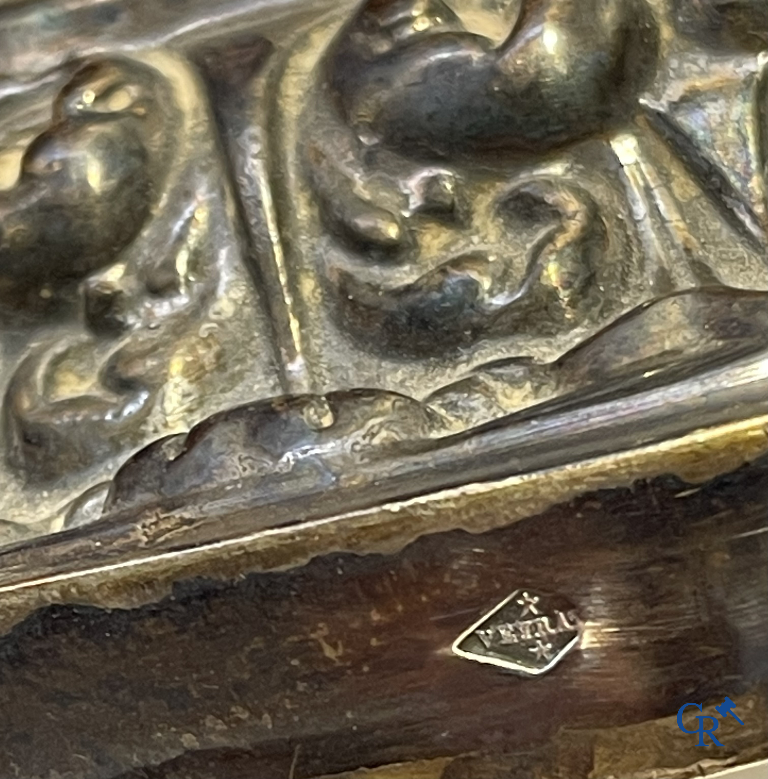 Zilver. Veyrat à Paris. Paar grote kandelaars in zilver. 1ste gehalte. Initialen AP op de voet. Frankrijk 19e eeuw.