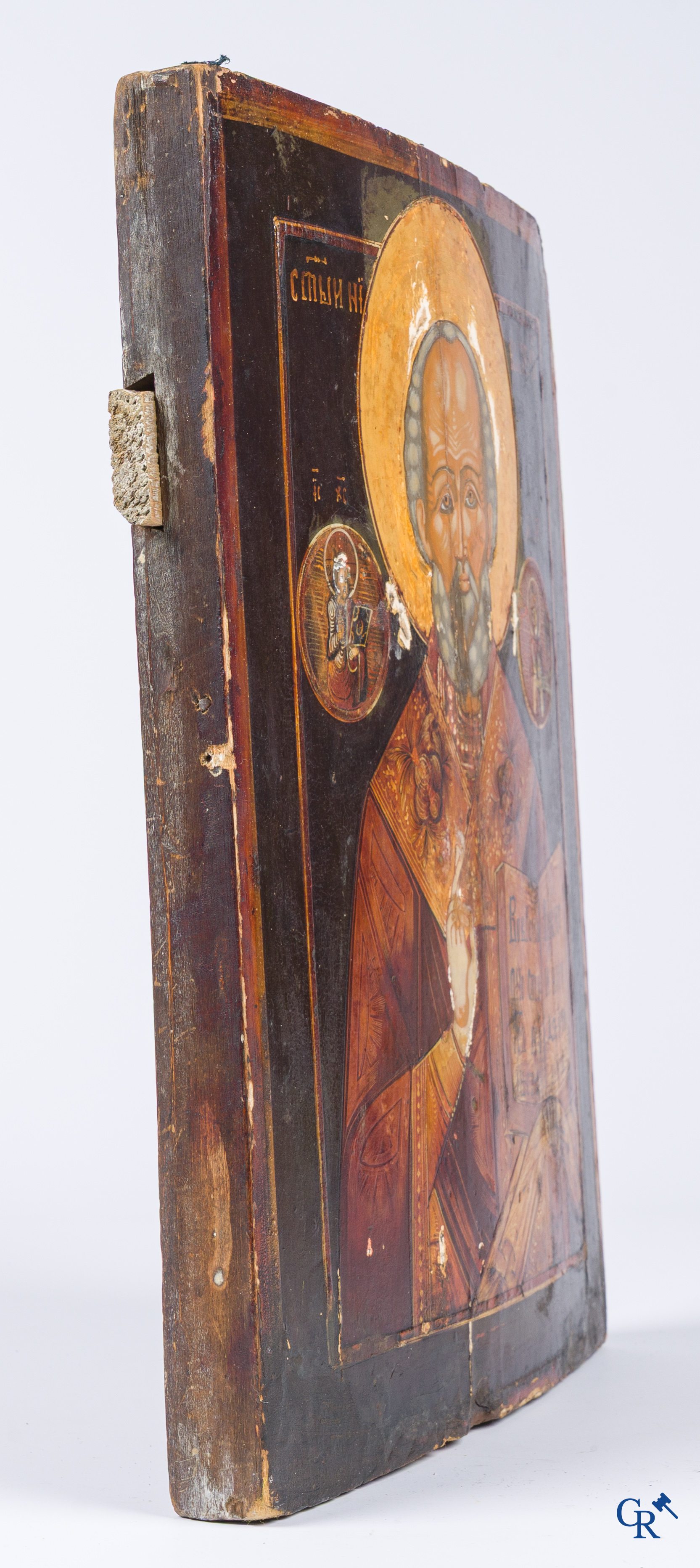 Icoon, Russische icoon met een voorstelling van Sint Nicolaas. Oklad in zilver 875°/00. Gedateerd 1895.