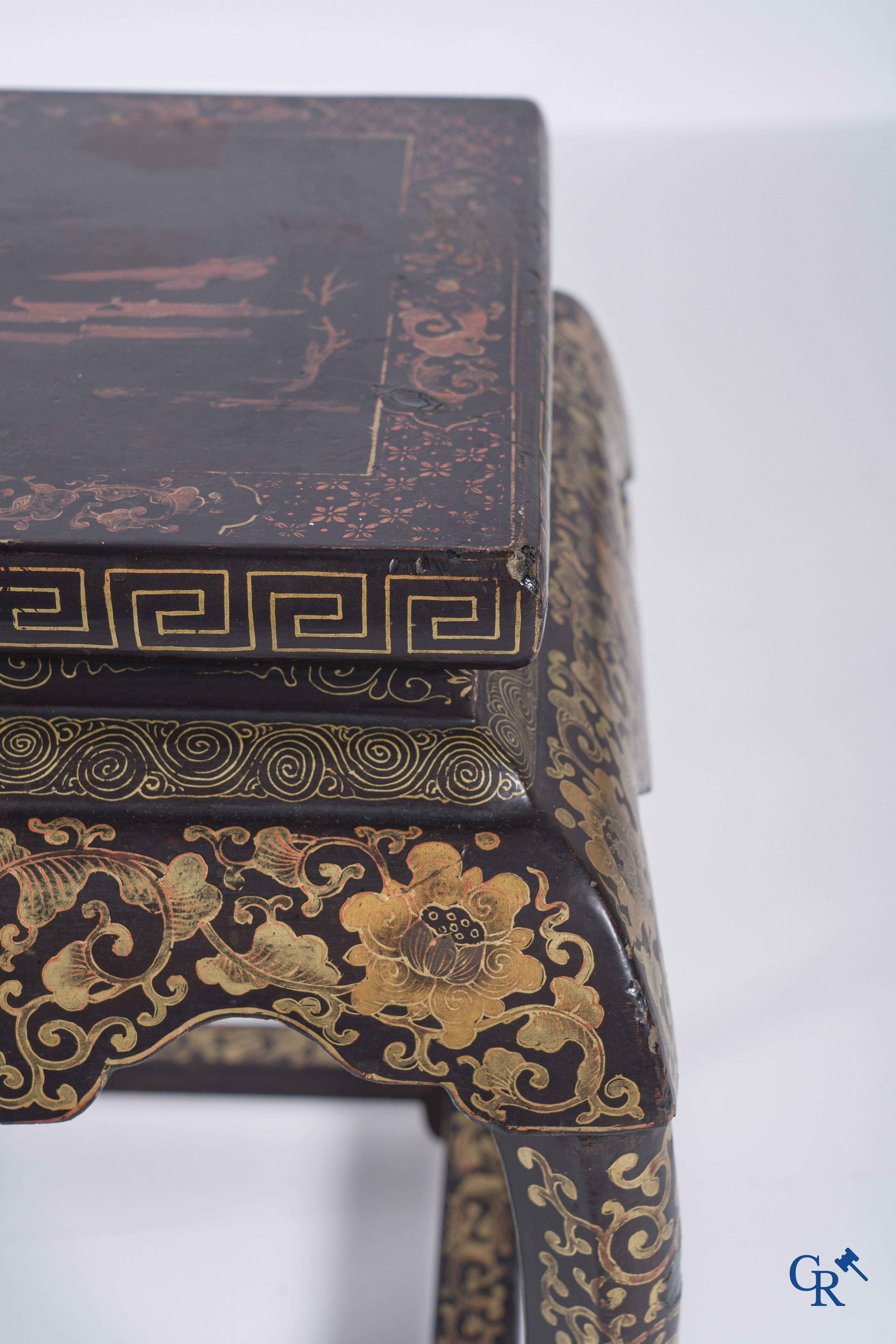 Asian Art: A pedestal in Chinese hardwood and a square Chinese painted and lacquered pedestal. 19th century.