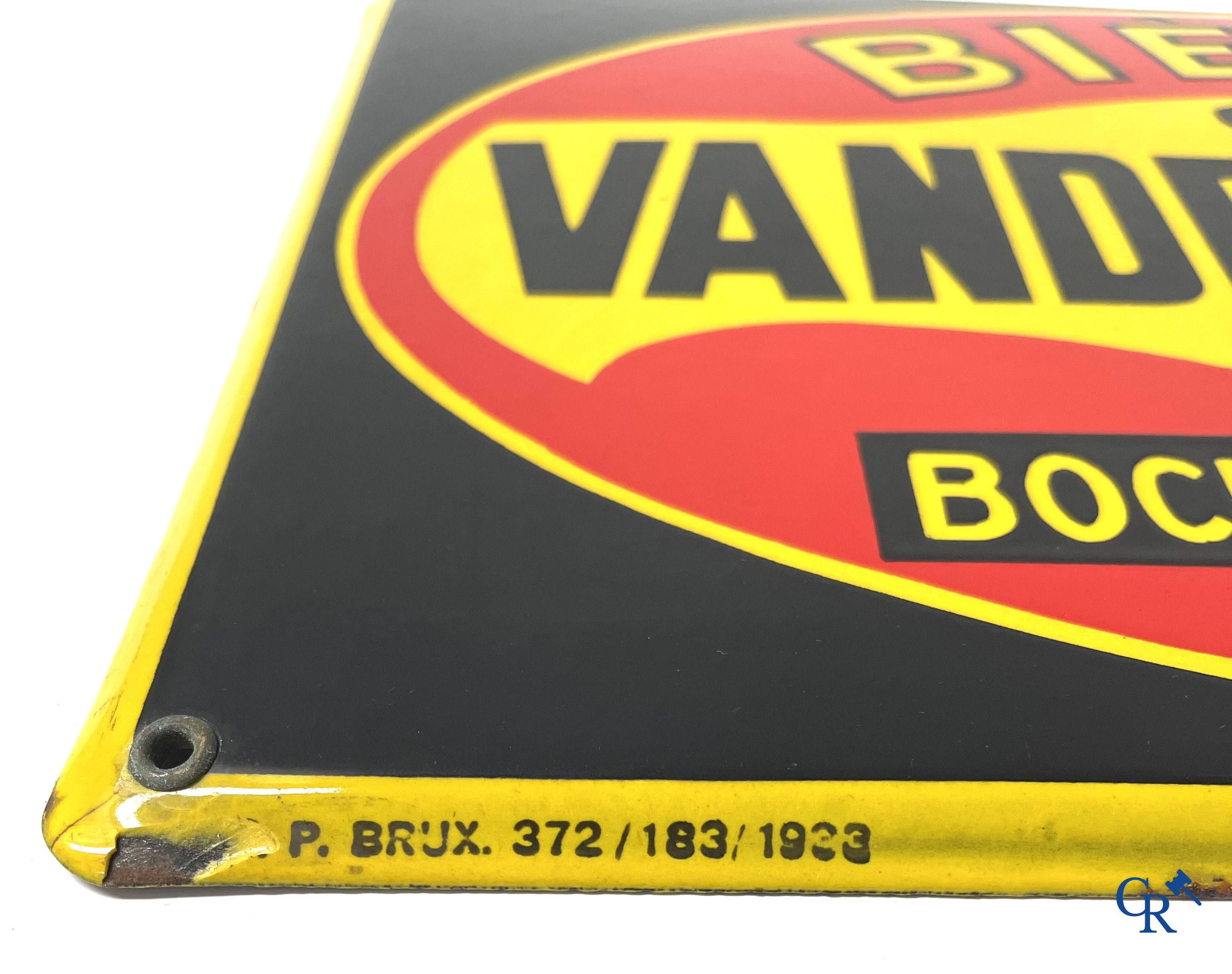 Plaque emaillée publicitaire pour les bières d'Omer Vanderghinste à Courtrai. Bock-Triple-Stout. Emaillerie Koekelberg 1933.