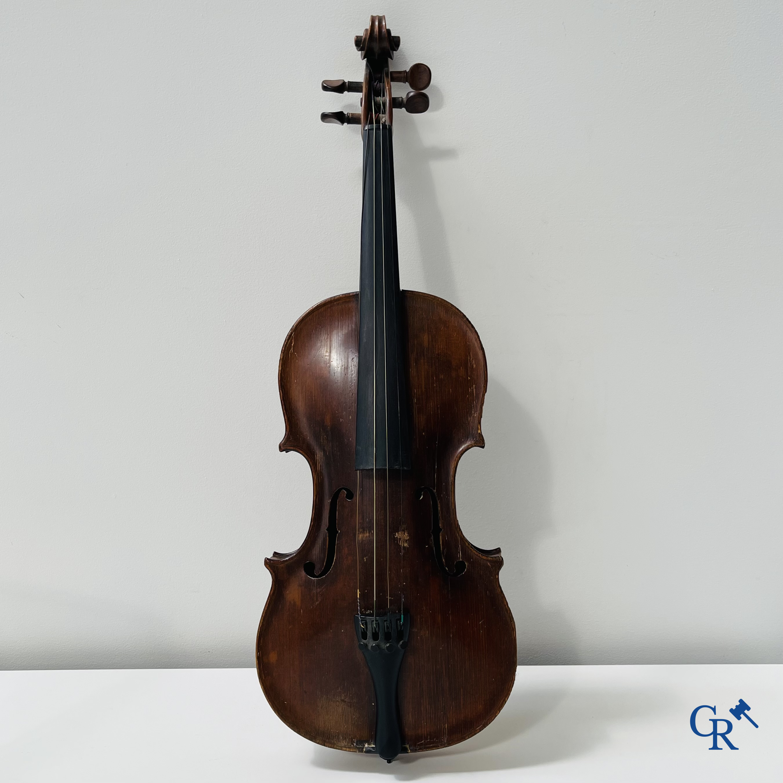 Instrument de musique, violon.