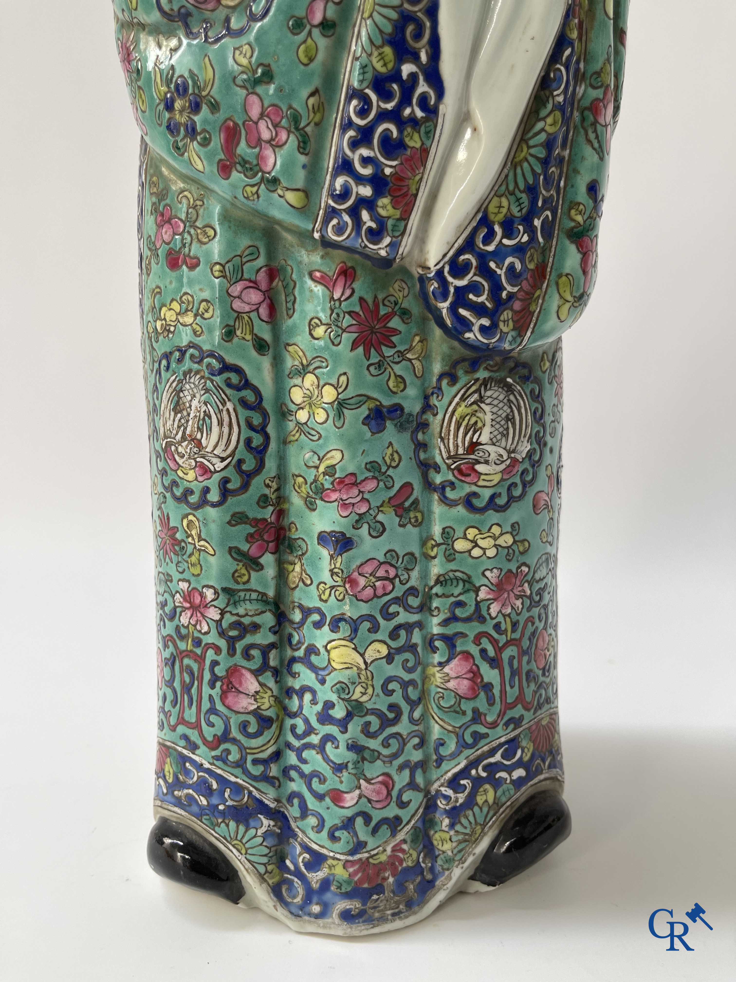 Aziatica, Chinees porselein. 3 Chinese famille rose figuren van onsterfelijken. 19de eeuw.