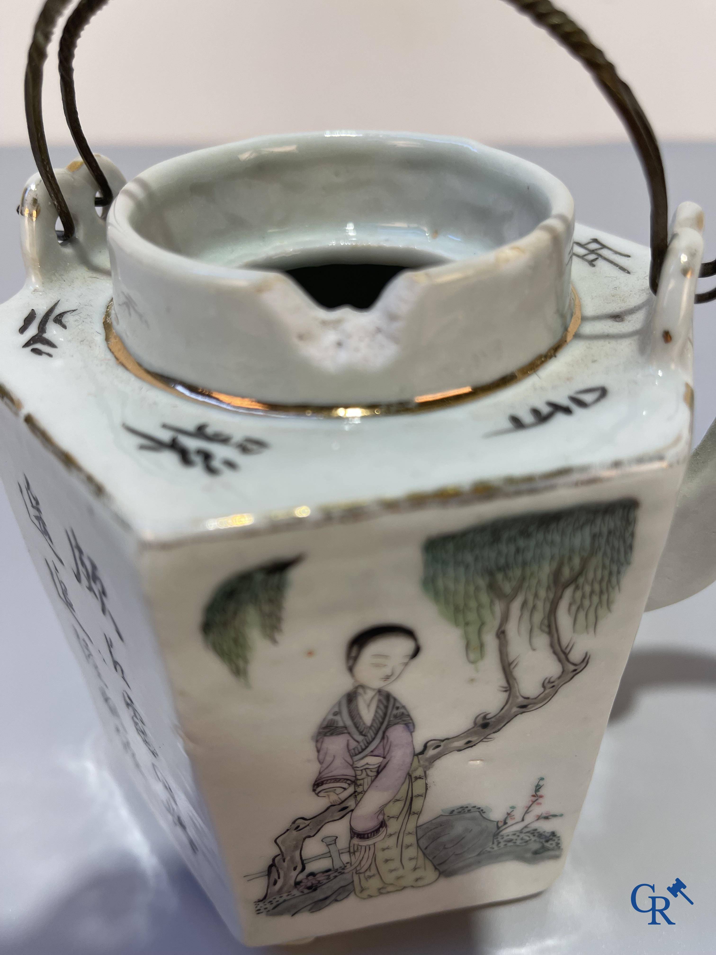 Asian Art, Chinese porcelain, a hexagonal Chinese teapot. Marked.