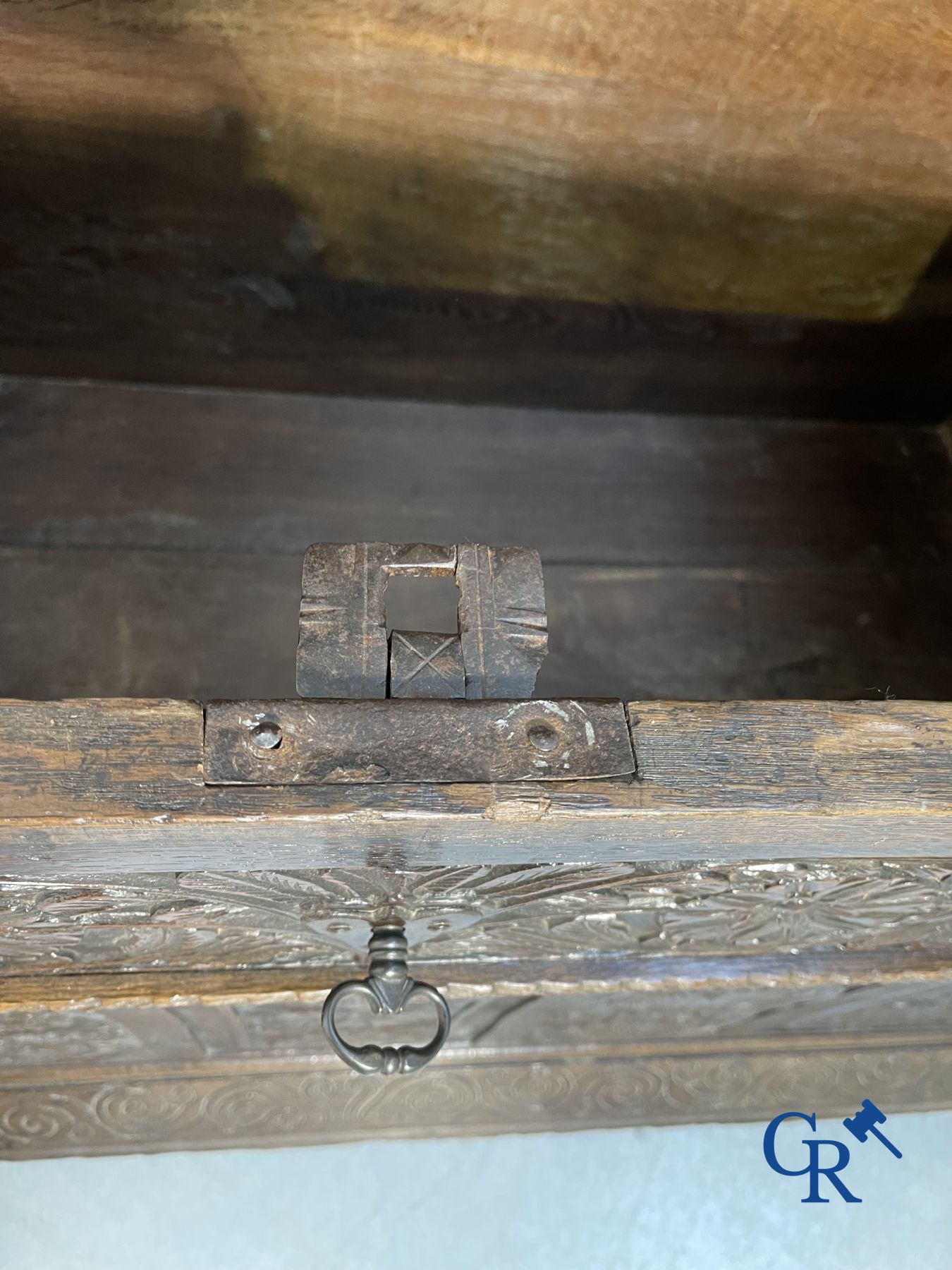 Furniture: Large sculpted oak chest. England, dated 1810.