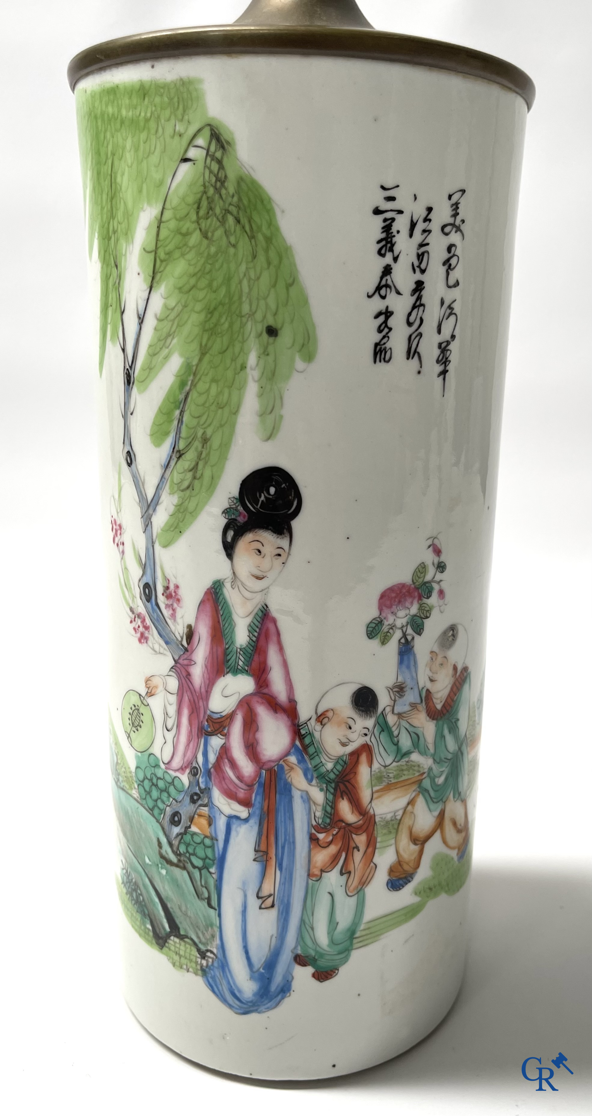 Asian Art, Chinese porcelain. Set of 5 Chinese hat stands of which 4 mounted as a lamp.