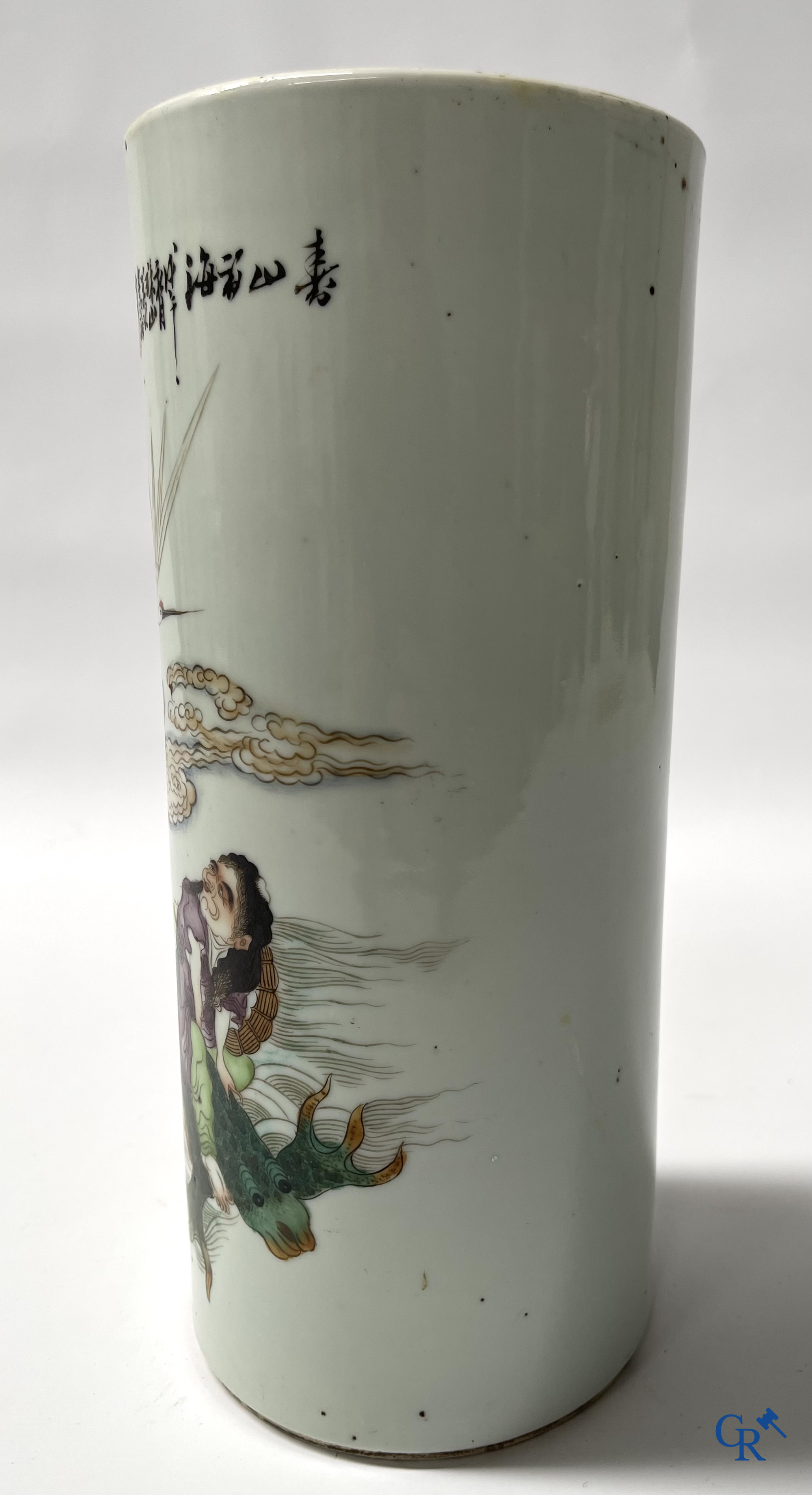 Asian Art, Chinese porcelain. 2 finely decorated famille rose hat stands.