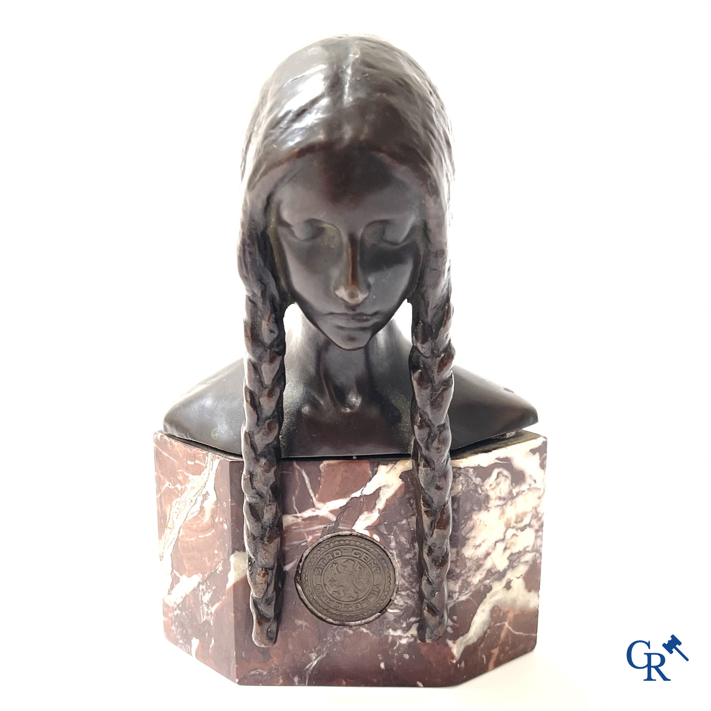 Dominique Van Den Bossche (1854-1906) Bronze bust of a girl on a marble pedestal. Incorporated medal city of Ghent.