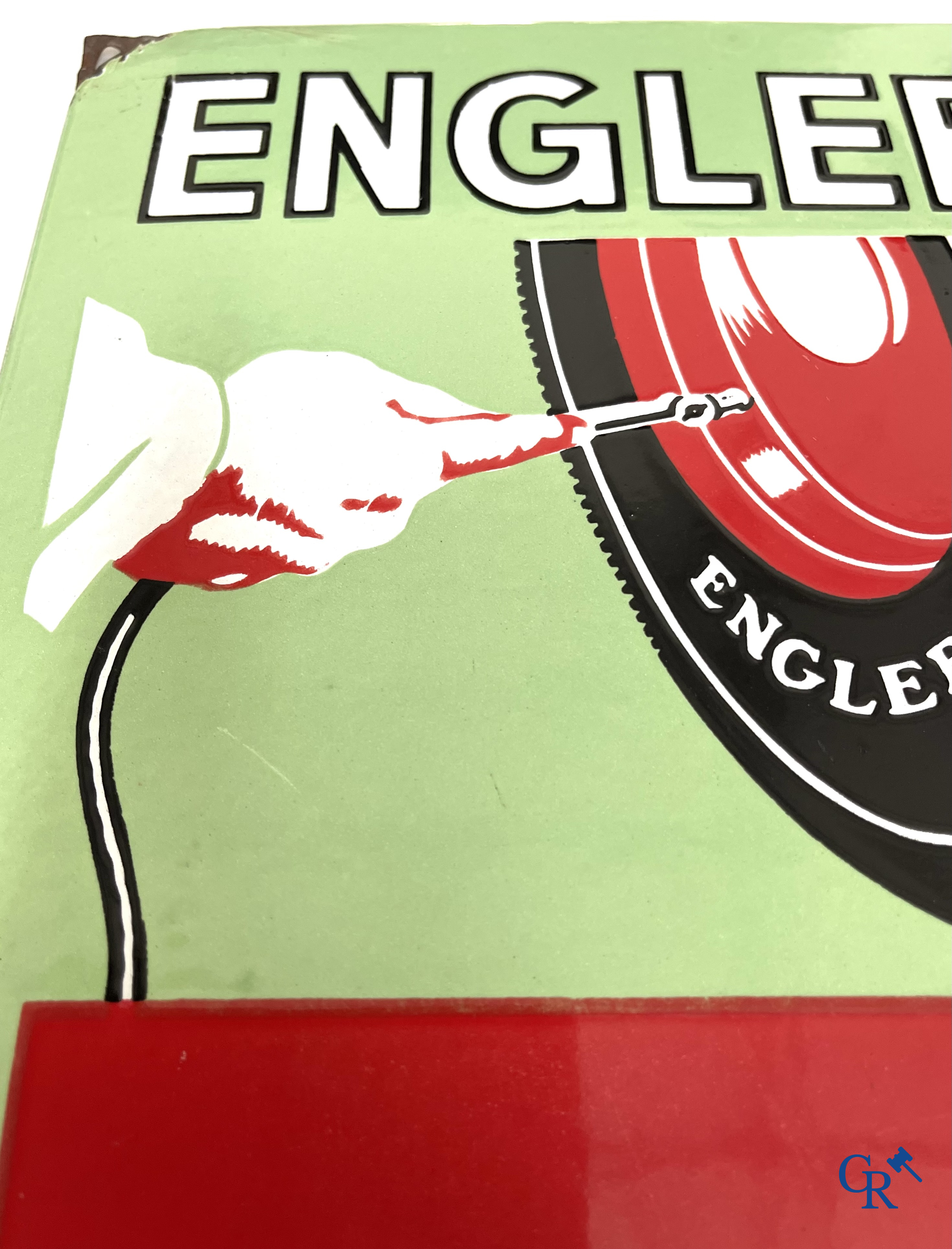 Englebert, Enamel advertising sign to specify the pressure of Englebert tires. Foremail Bruxelles 1949.