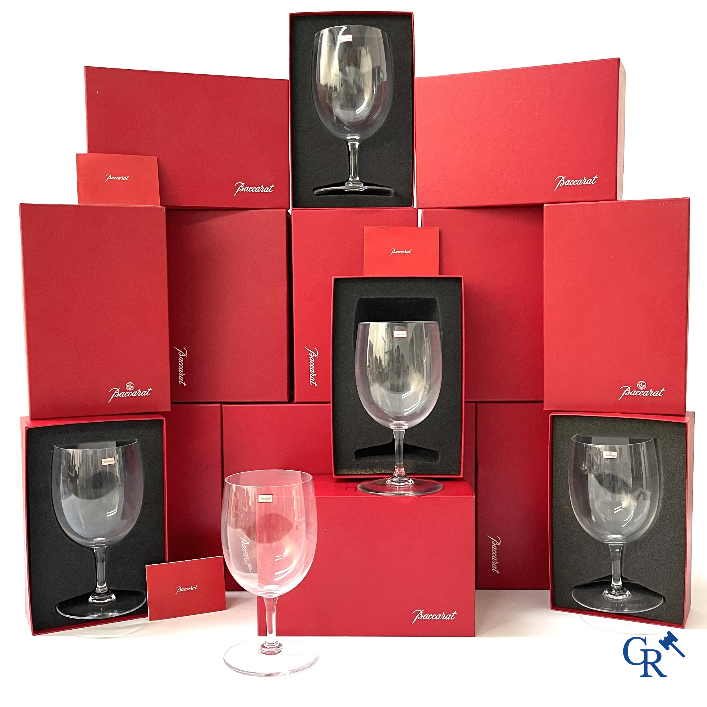 Baccarat France. A set of 12 large crystal tasting glasses for wine. Signed. New condition.
