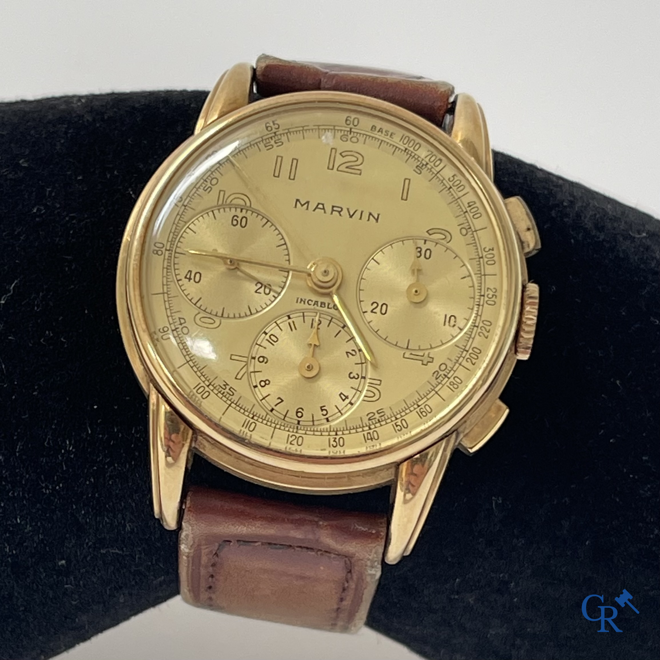 Watches. A 14-carat gold 585°/00 men's wristwatch marked Marvin. Swiss work circa 1940-1950.