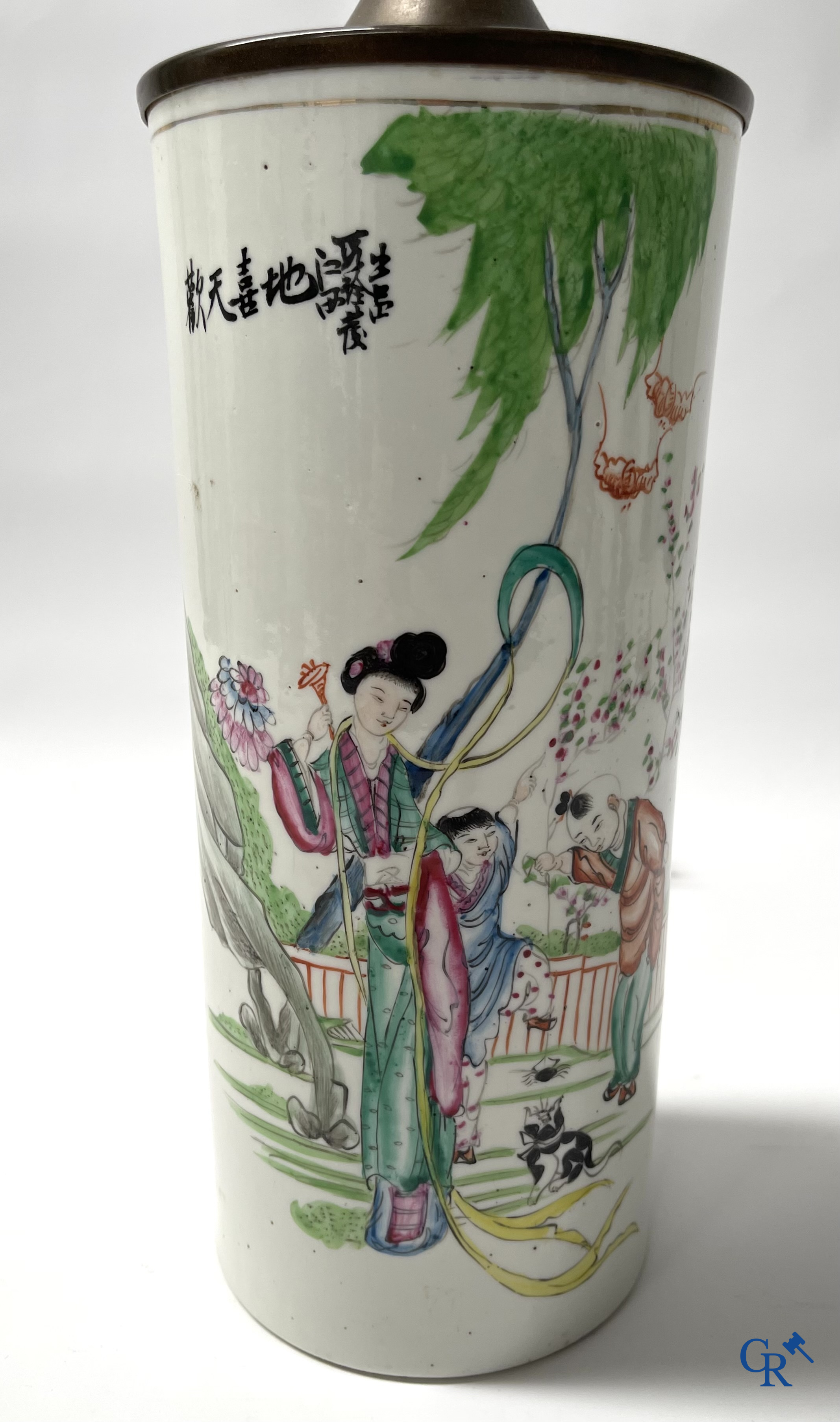 Asian Art, Chinese porcelain. Set of 5 Chinese hat stands of which 4 mounted as a lamp.