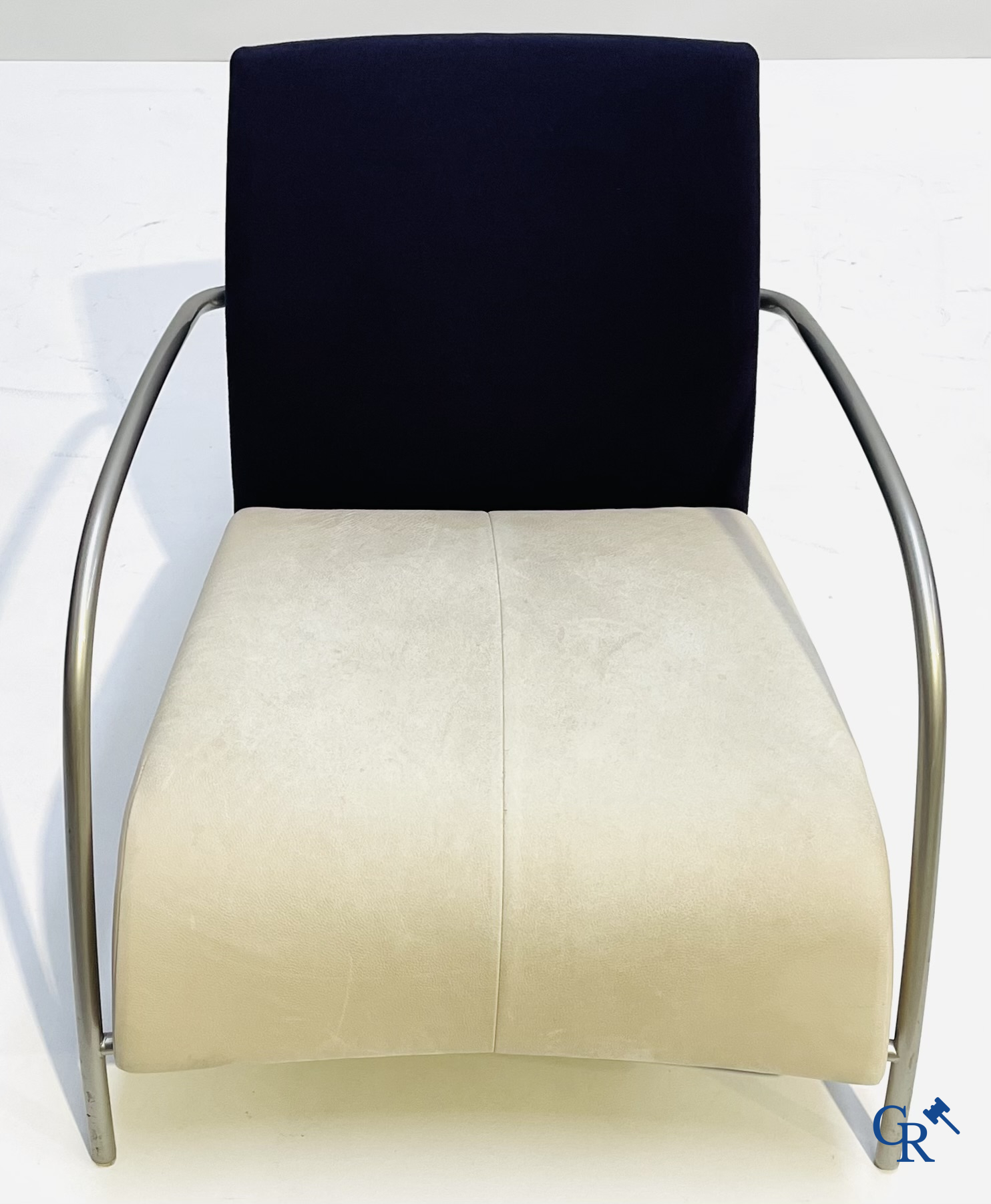 Gijs Papavoine (1949) A set of 3 Lomas Easy Armchairs in leather and tissu. Circa 1990.