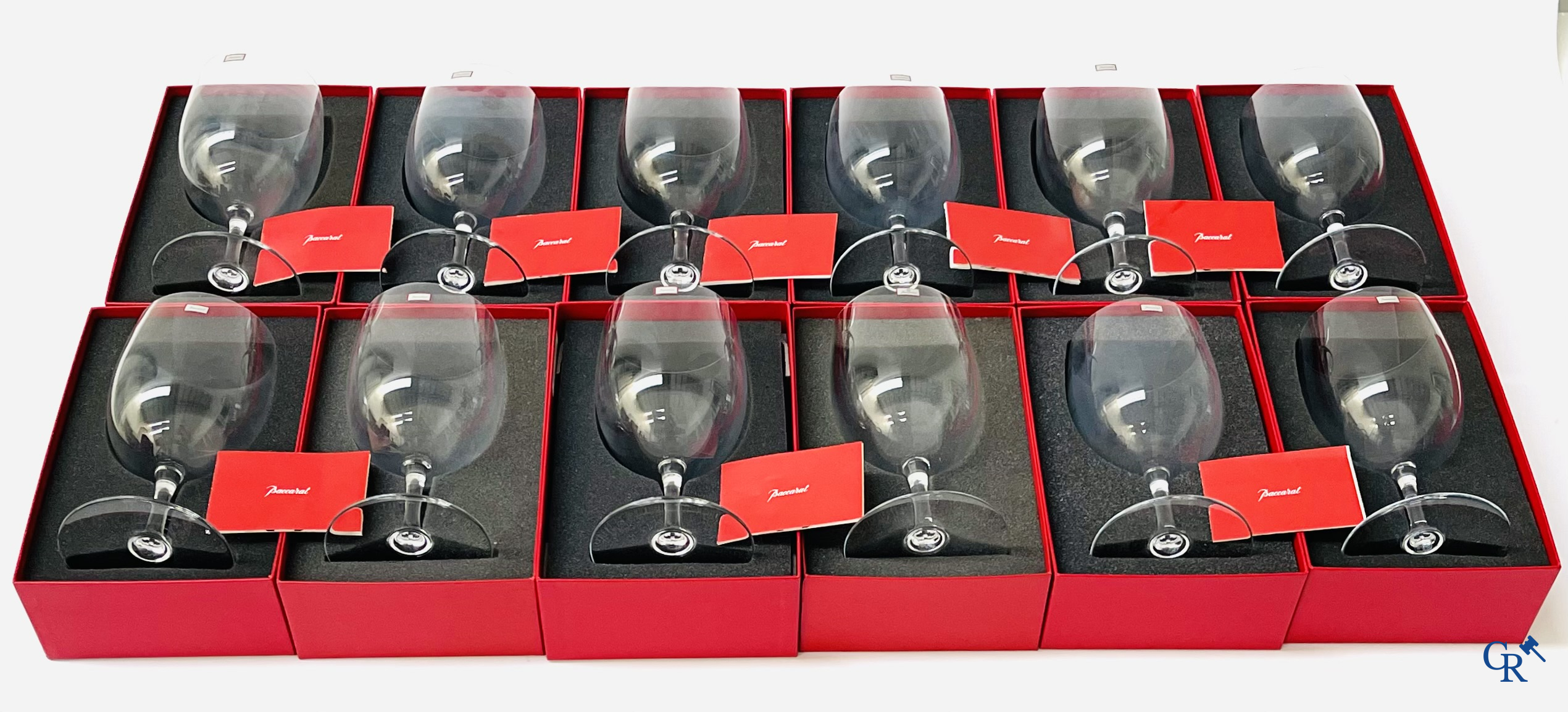 Baccarat France. A set of 12 large crystal tasting glasses for wine. Signed. New condition.