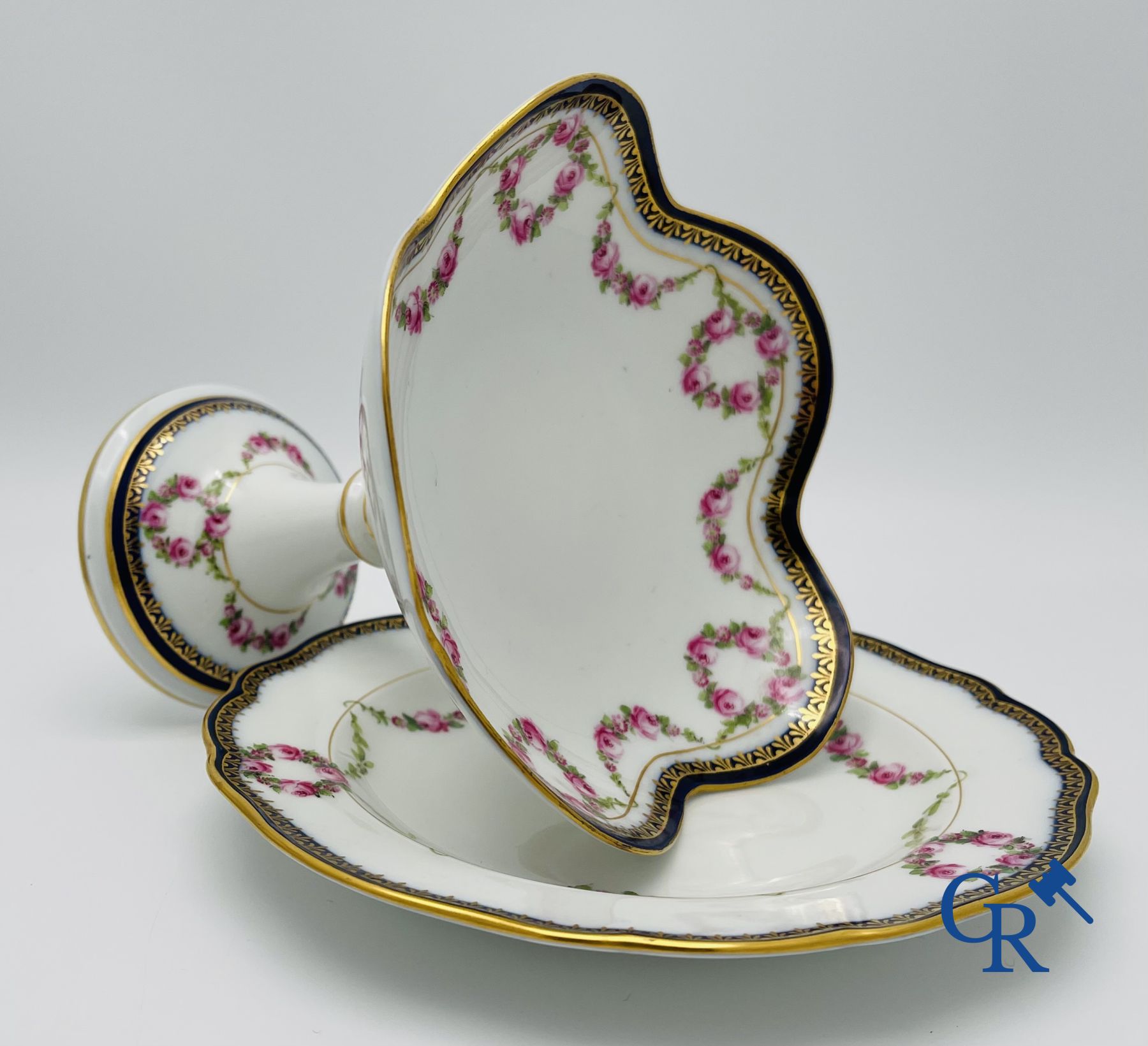 Meissen: tête à tête in Meissen porcelain LXVI style.