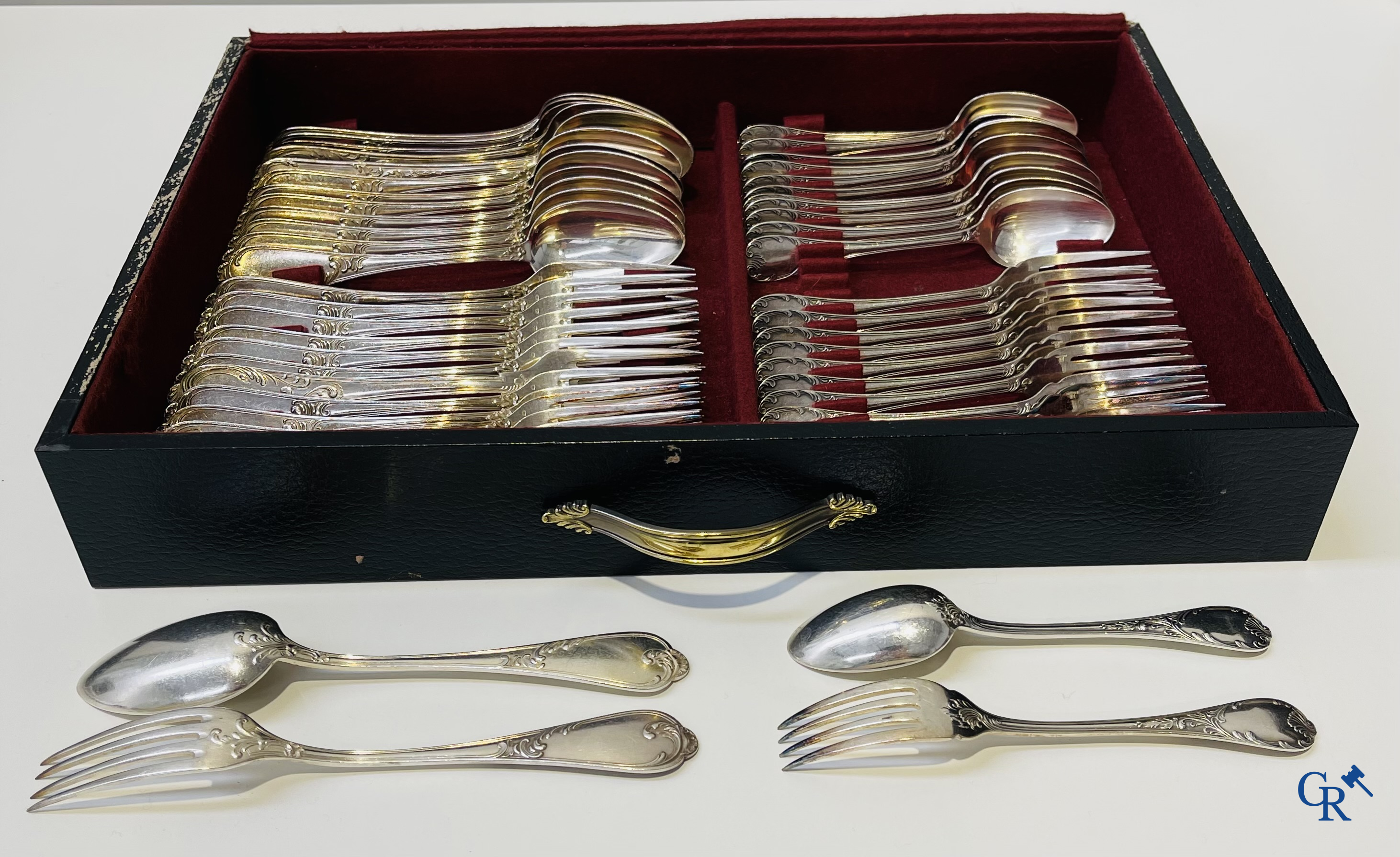 Christofle. Large lot of various silver-plated cutlery including Christofle.