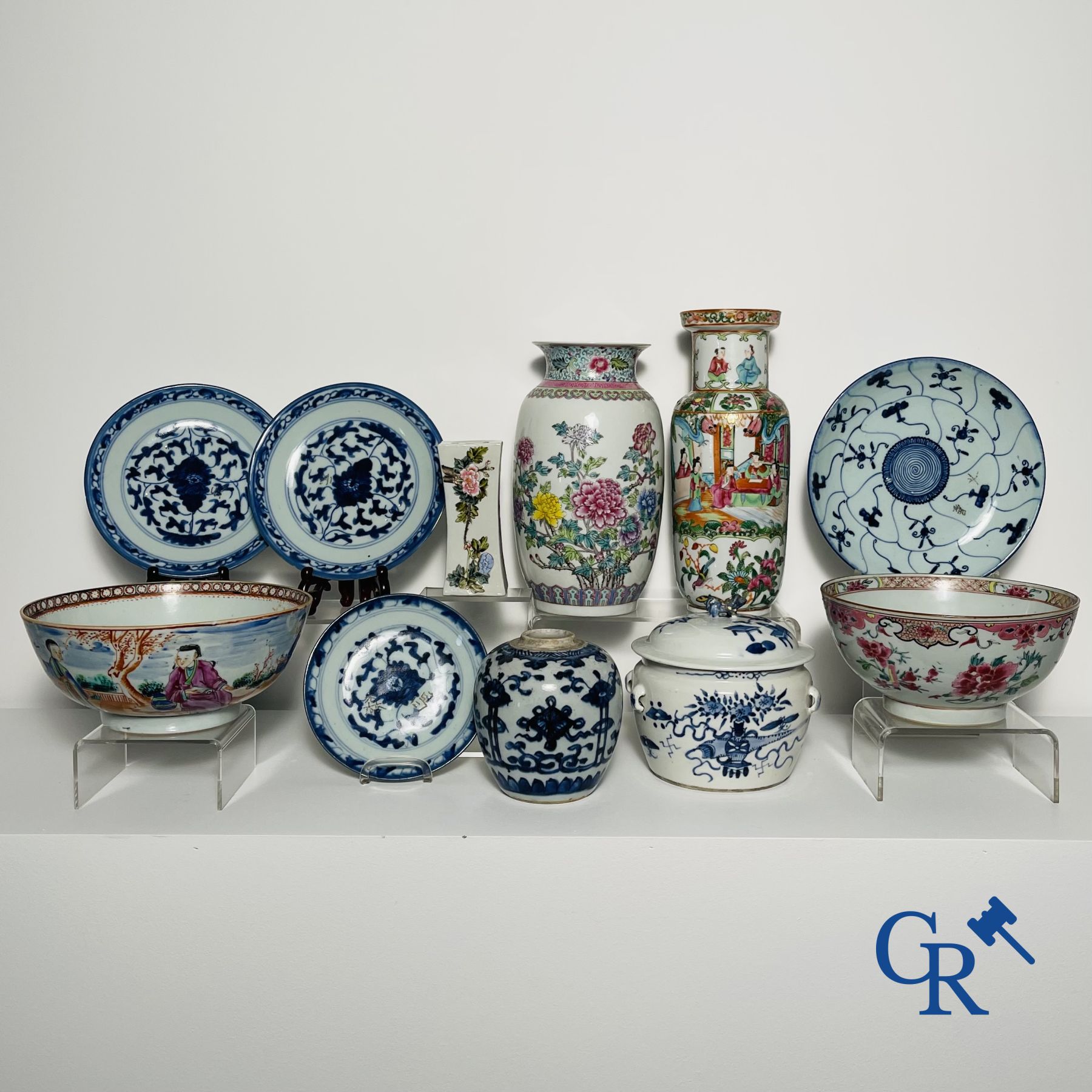 Art Asiatique: Belle ensemble de porcelaine de Chine.